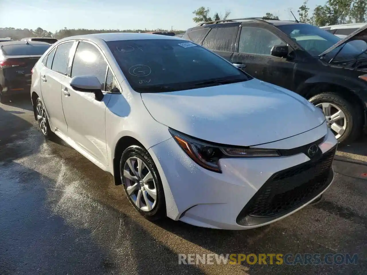 1 Photograph of a damaged car JTDEPMAE9MJ168691 TOYOTA COROLLA 2021