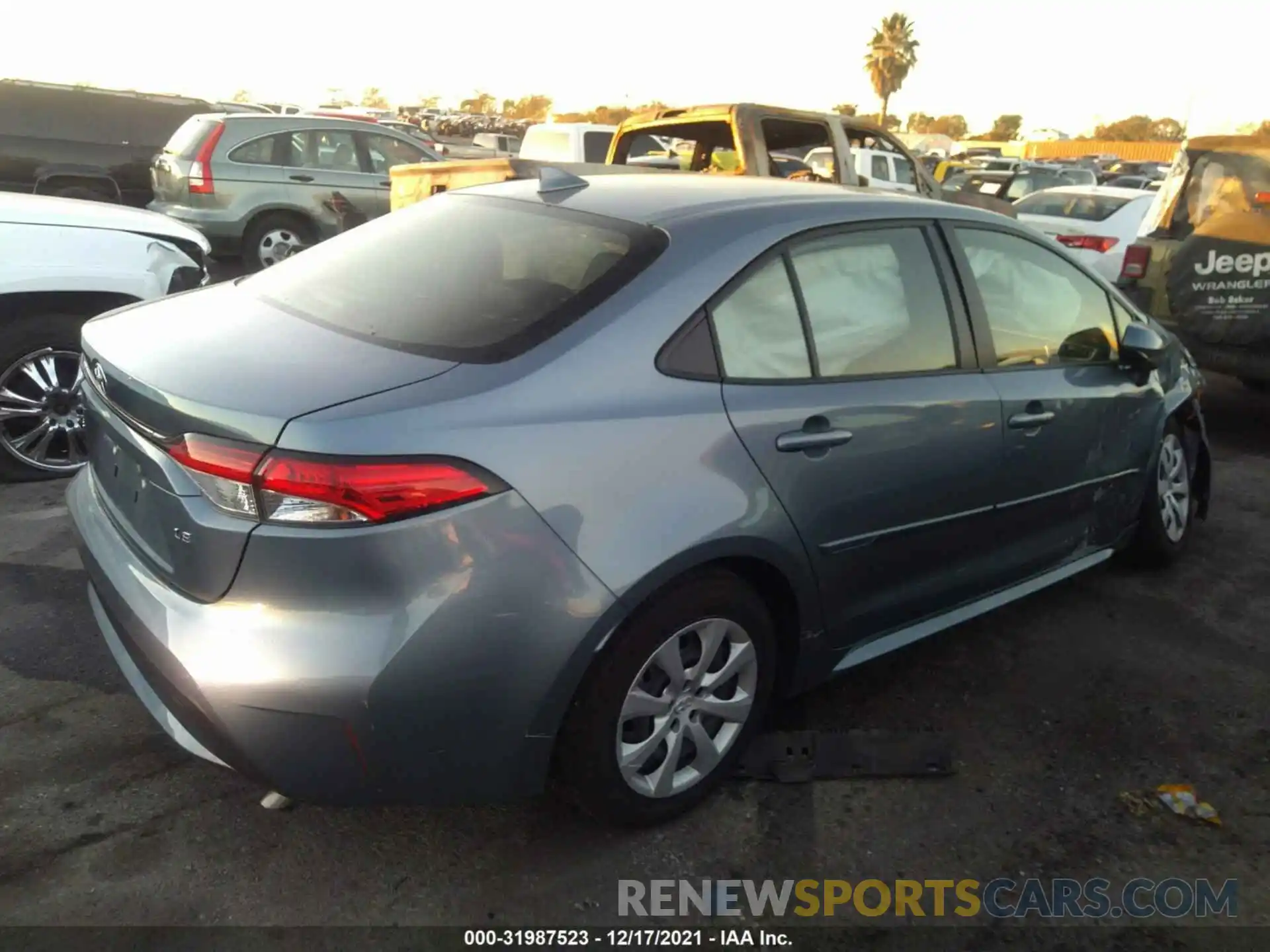 4 Photograph of a damaged car JTDEPMAE9MJ169808 TOYOTA COROLLA 2021