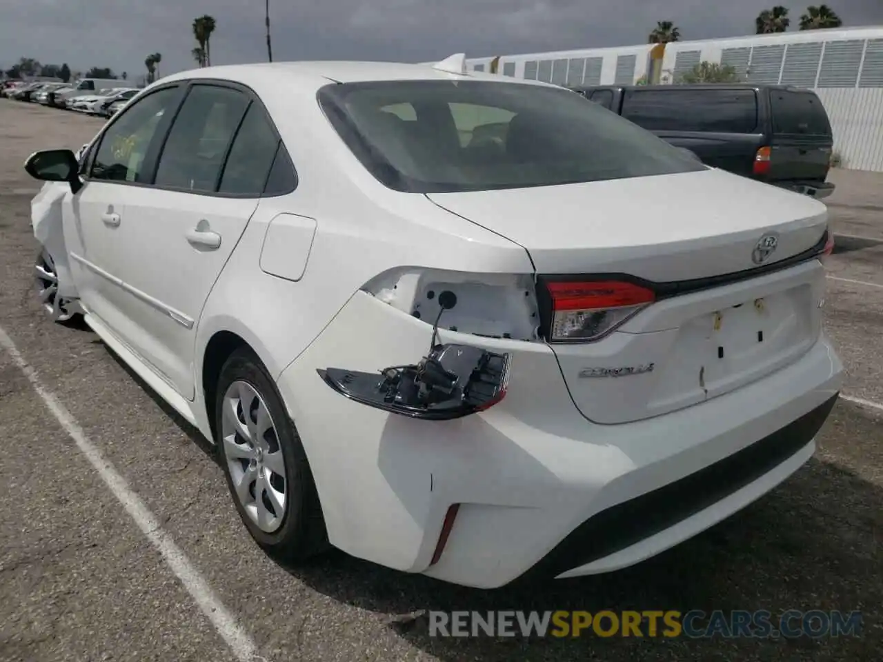 3 Photograph of a damaged car JTDEPMAE9MJ170988 TOYOTA COROLLA 2021