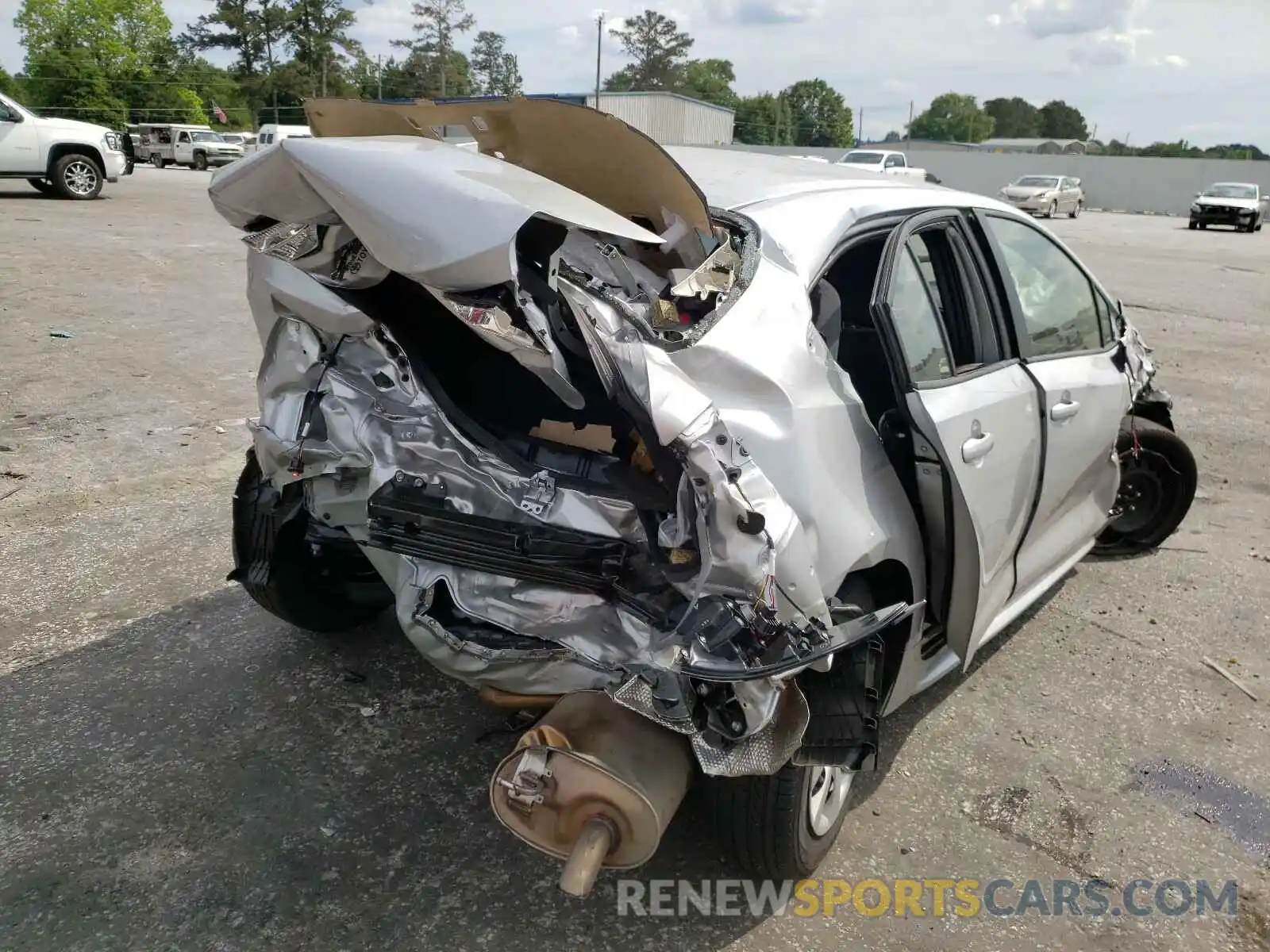 4 Photograph of a damaged car JTDEPMAE9MJ176368 TOYOTA COROLLA 2021