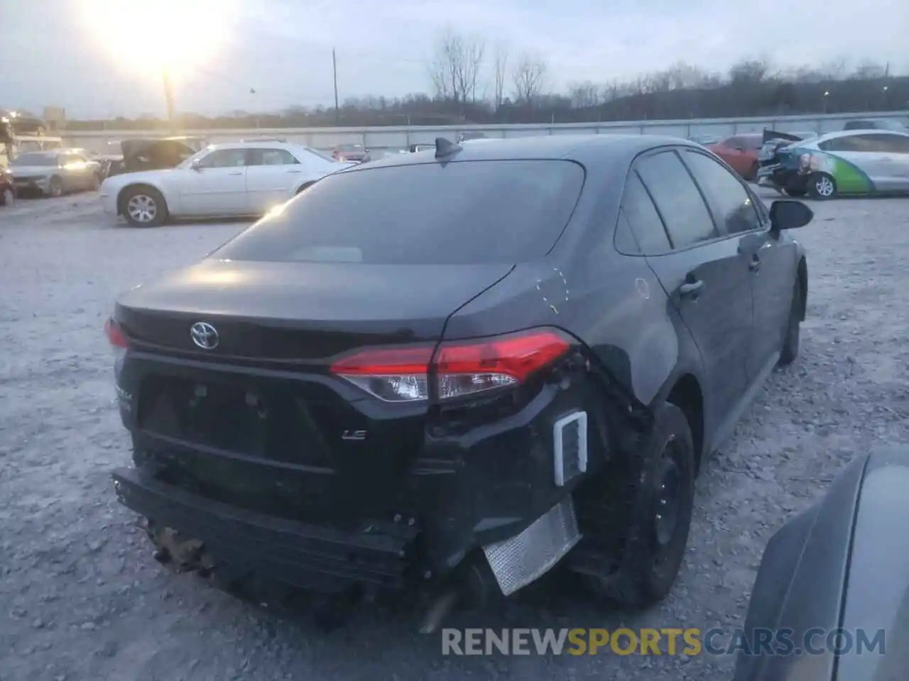 4 Photograph of a damaged car JTDEPMAE9MJ176435 TOYOTA COROLLA 2021