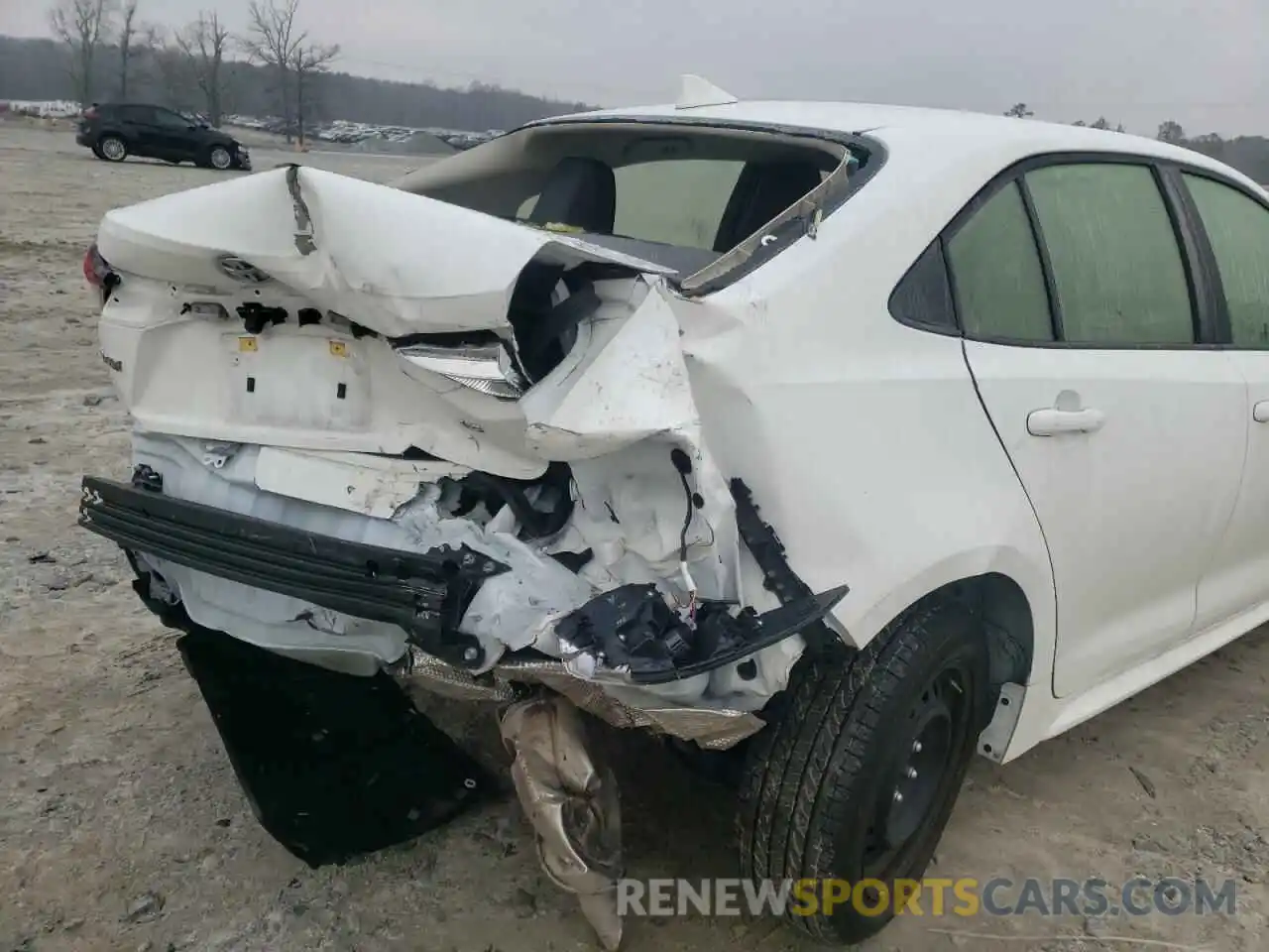 9 Photograph of a damaged car JTDEPMAE9MJ177343 TOYOTA COROLLA 2021