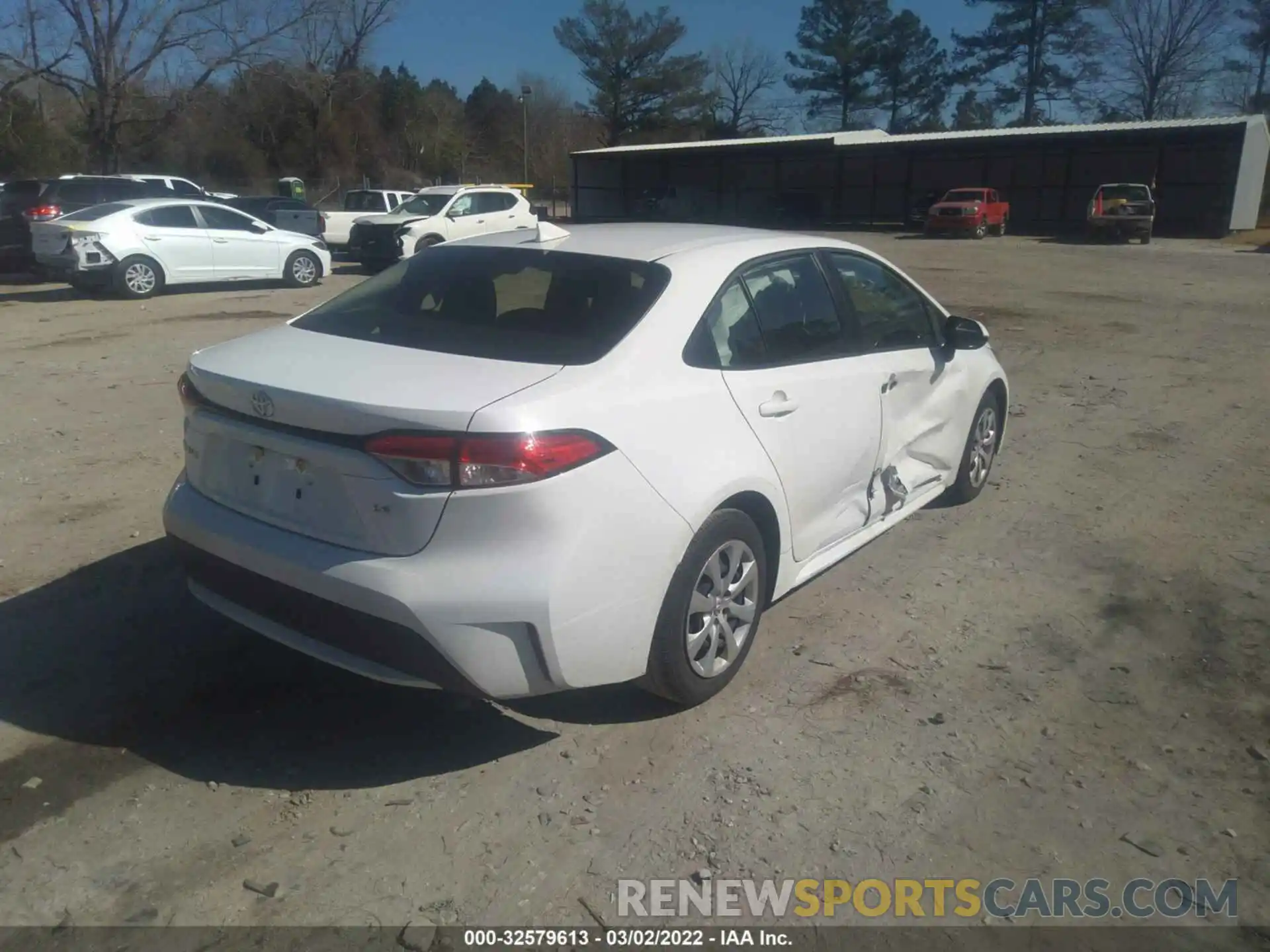 4 Photograph of a damaged car JTDEPMAE9MJ180436 TOYOTA COROLLA 2021