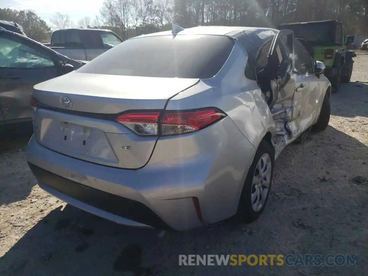 4 Photograph of a damaged car JTDEPMAE9MJ183966 TOYOTA COROLLA 2021