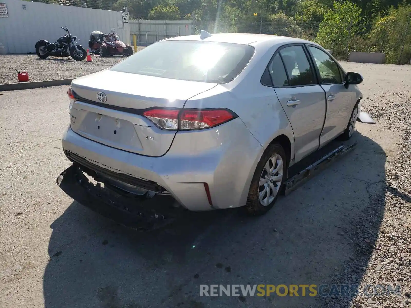 4 Photograph of a damaged car JTDEPMAEXMJ130662 TOYOTA COROLLA 2021