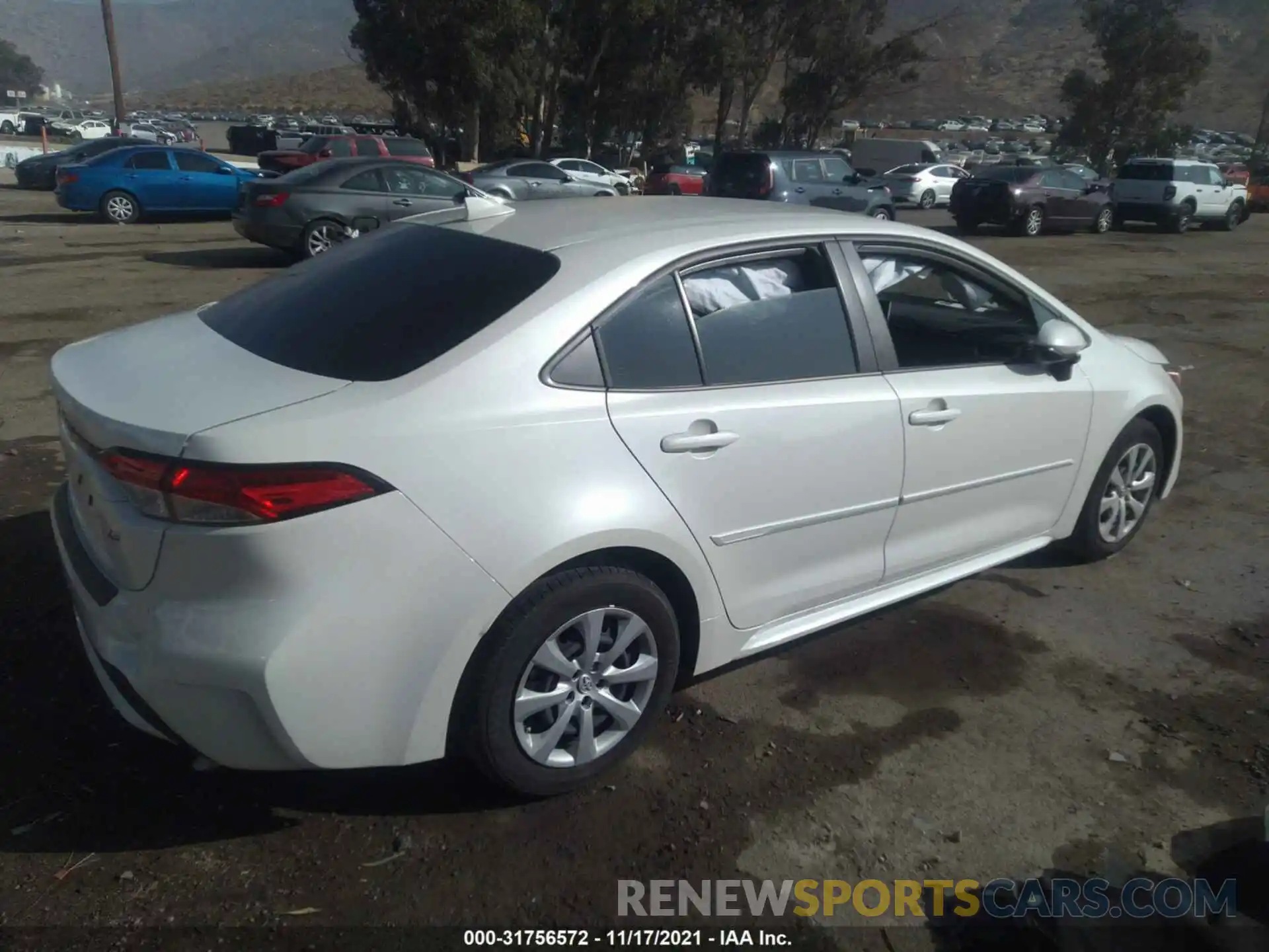 4 Photograph of a damaged car JTDEPMAEXMJ131360 TOYOTA COROLLA 2021