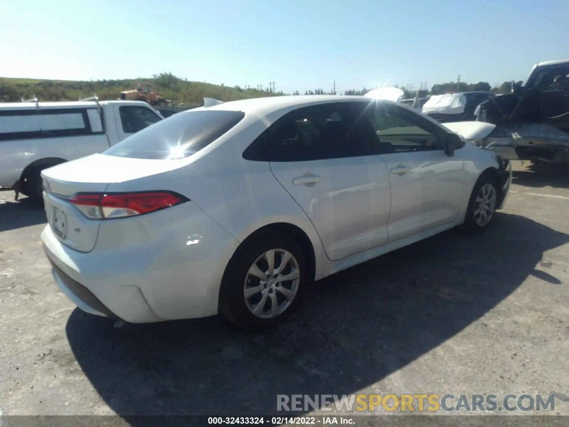 4 Photograph of a damaged car JTDEPMAEXMJ134288 TOYOTA COROLLA 2021