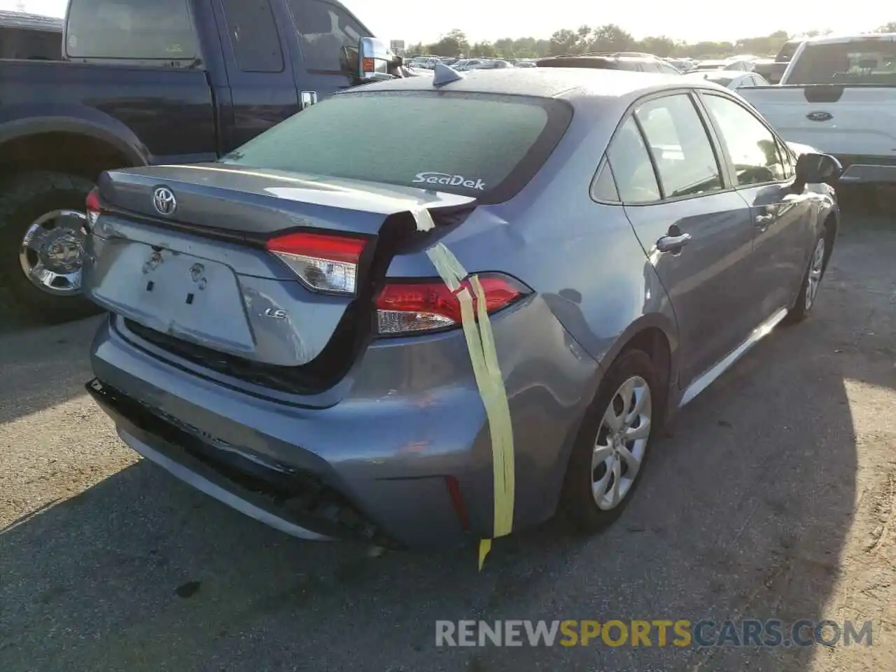 4 Photograph of a damaged car JTDEPMAEXMJ152287 TOYOTA COROLLA 2021