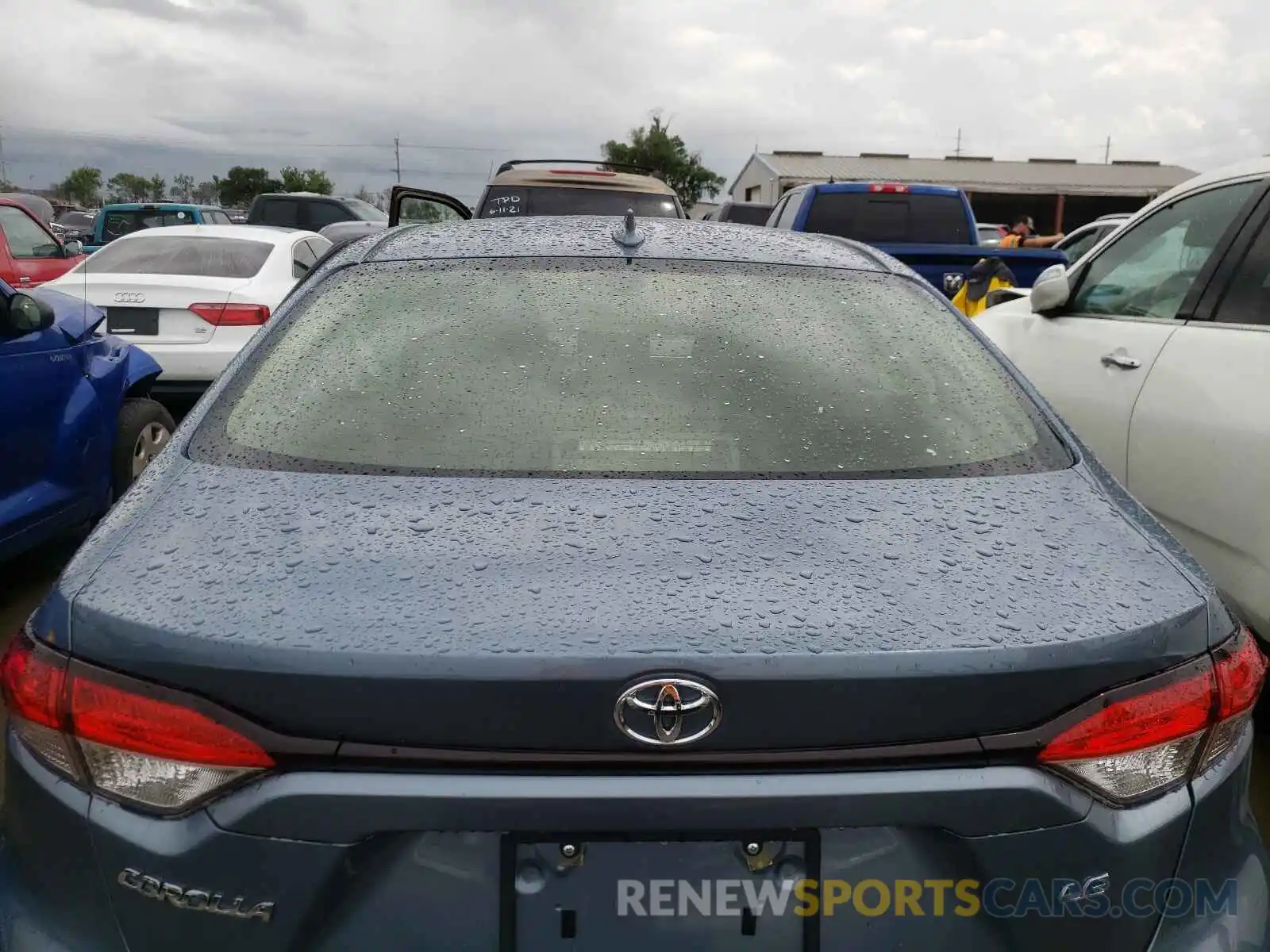 10 Photograph of a damaged car JTDEPMAEXMJ167890 TOYOTA COROLLA 2021