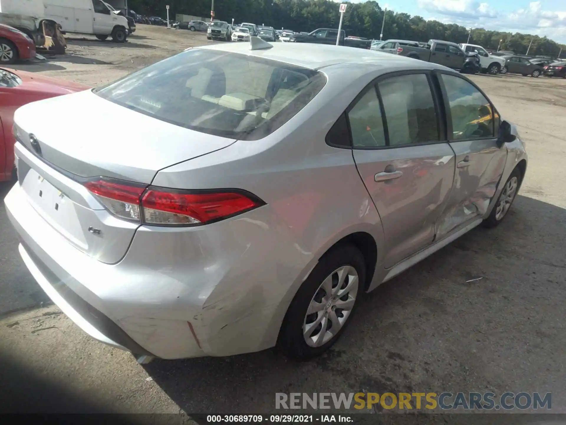 4 Photograph of a damaged car JTDEPMAEXMJ168523 TOYOTA COROLLA 2021