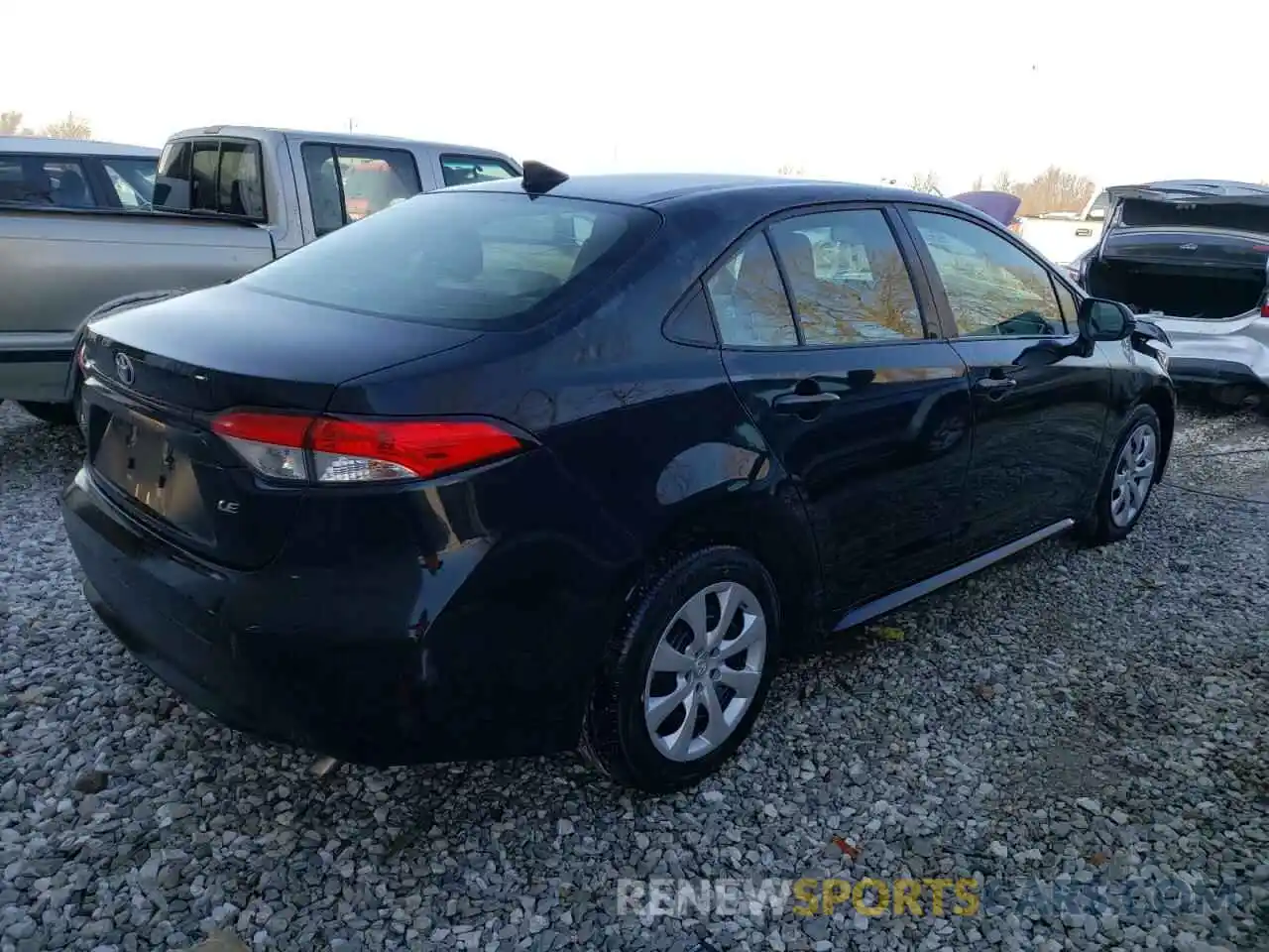 4 Photograph of a damaged car JTDEPMAEXMJ176976 TOYOTA COROLLA 2021