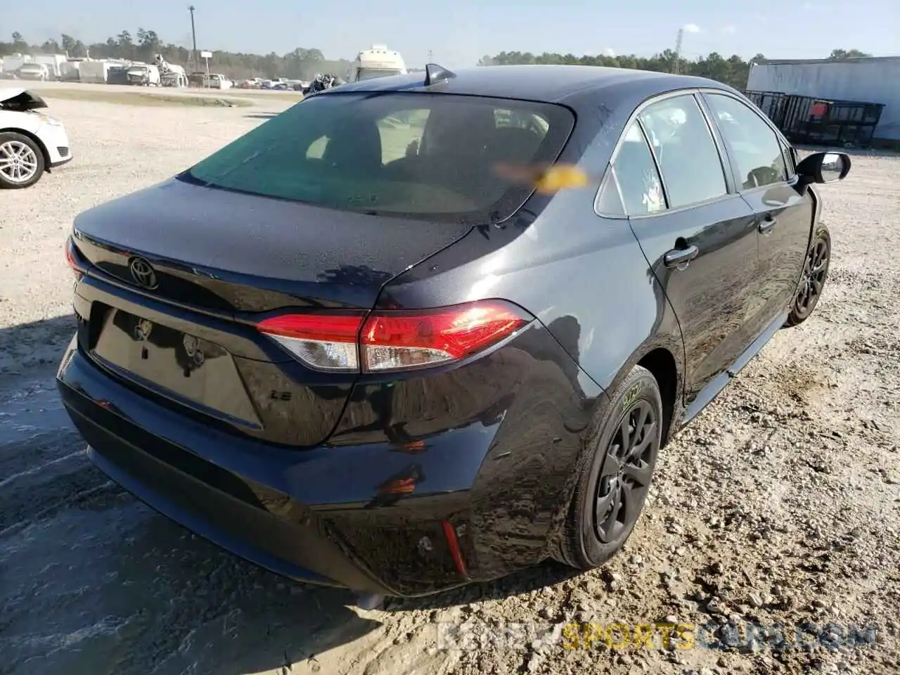 4 Photograph of a damaged car JTDEPMAEXMJ178596 TOYOTA COROLLA 2021