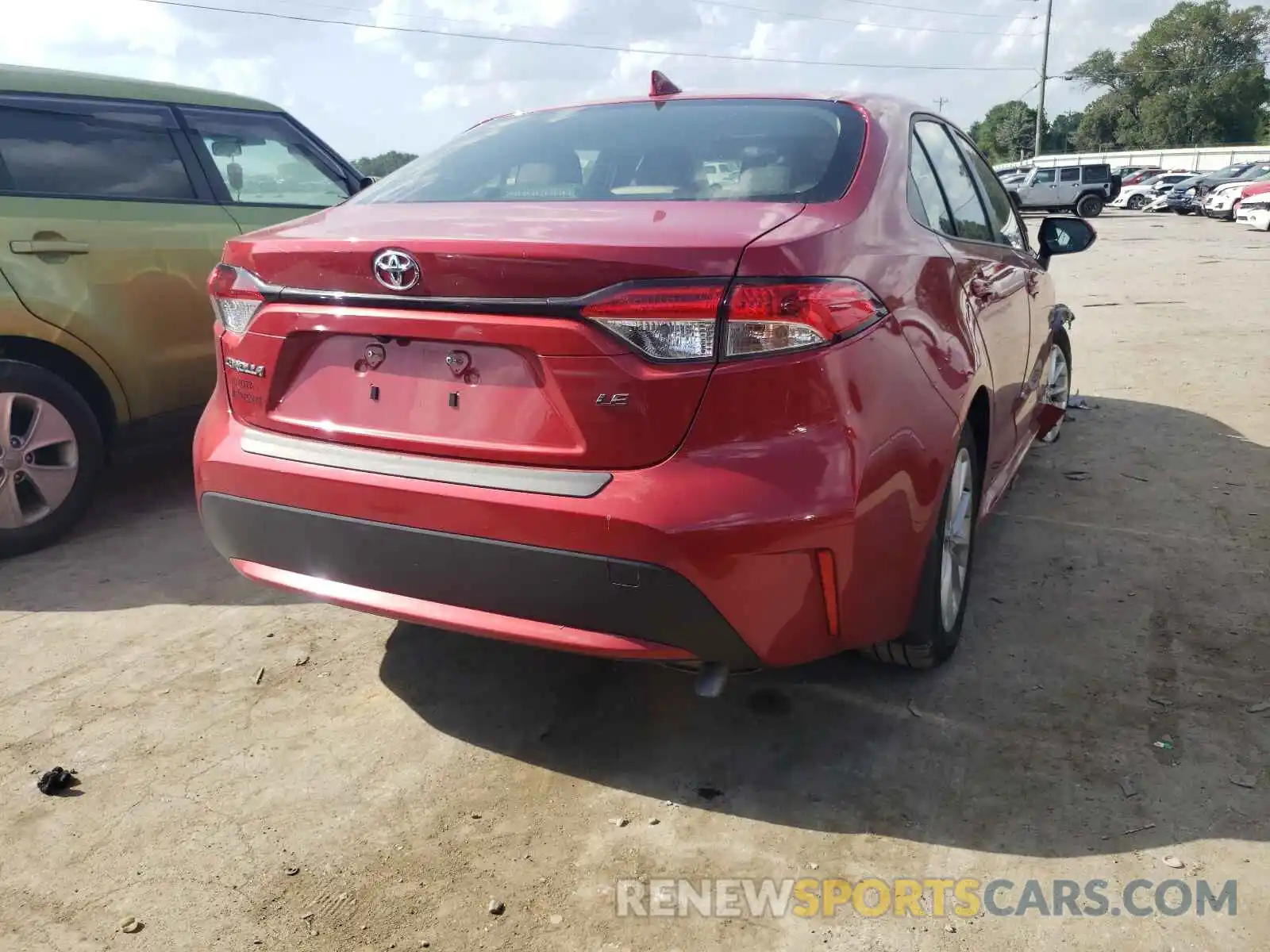 4 Photograph of a damaged car JTDHPMAE2MJ122780 TOYOTA COROLLA 2021