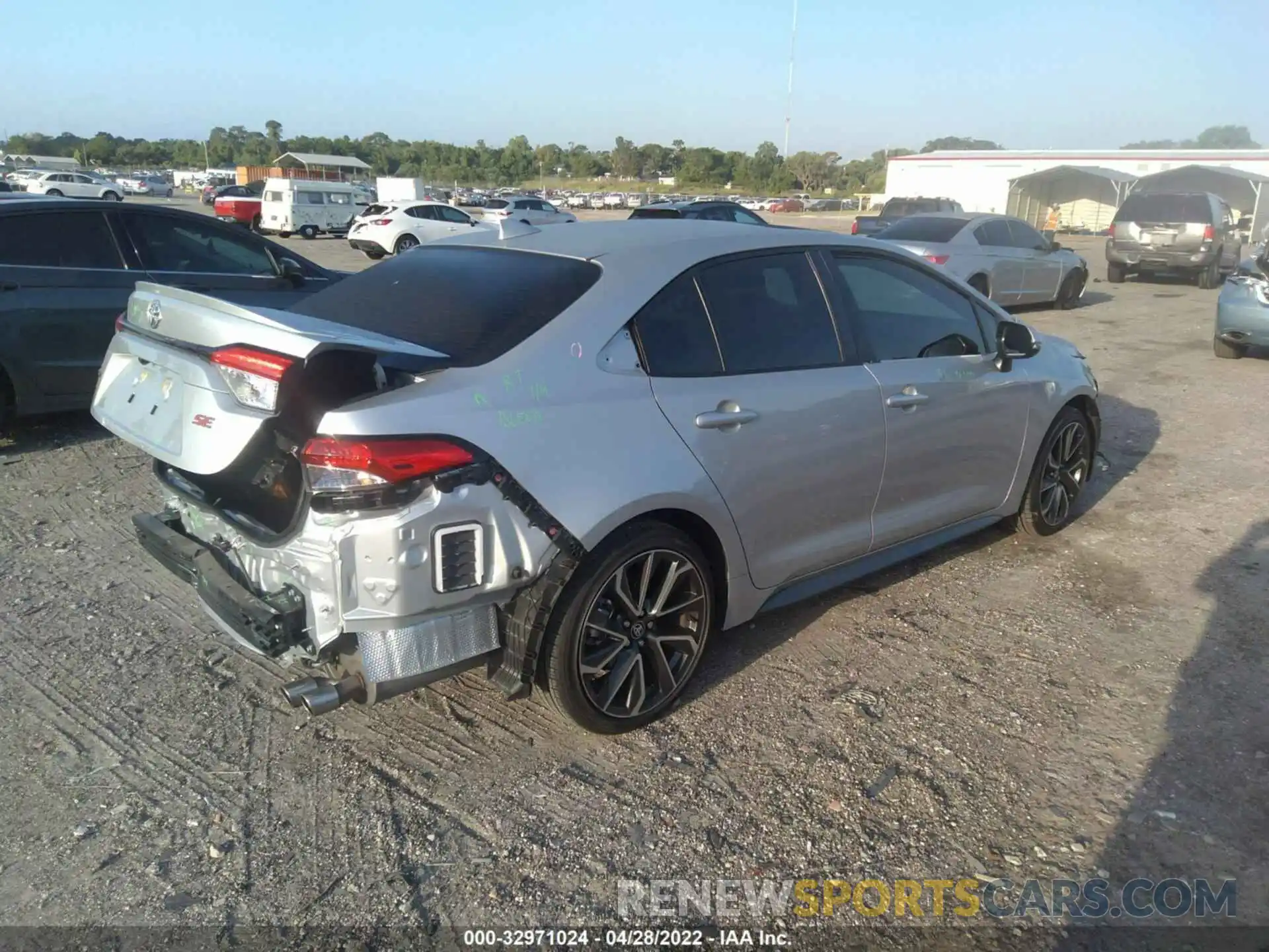 4 Photograph of a damaged car JTDM4MCE5MJ065012 TOYOTA COROLLA 2021