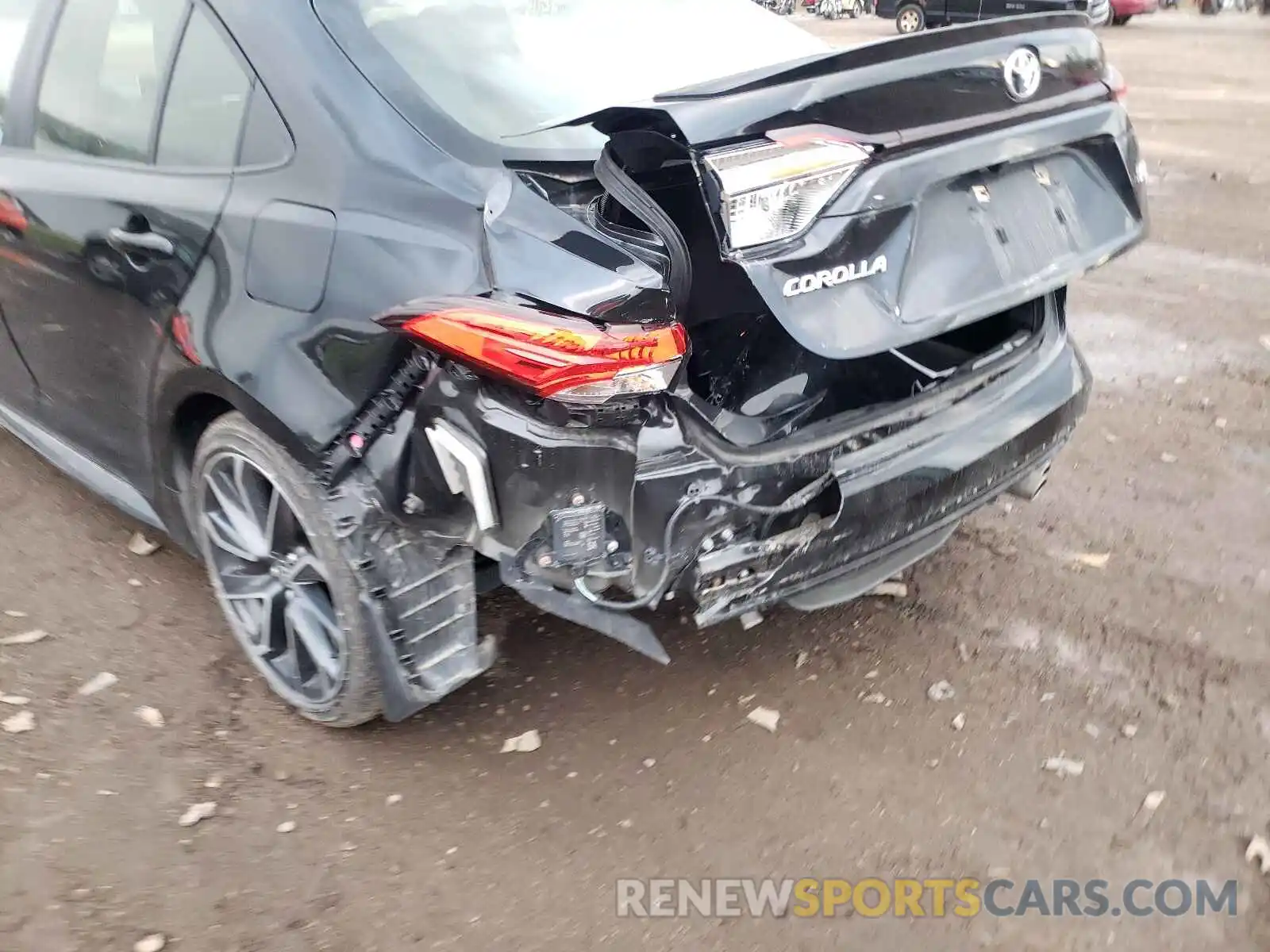 9 Photograph of a damaged car JTDP4MCE2MJ063943 TOYOTA COROLLA 2021