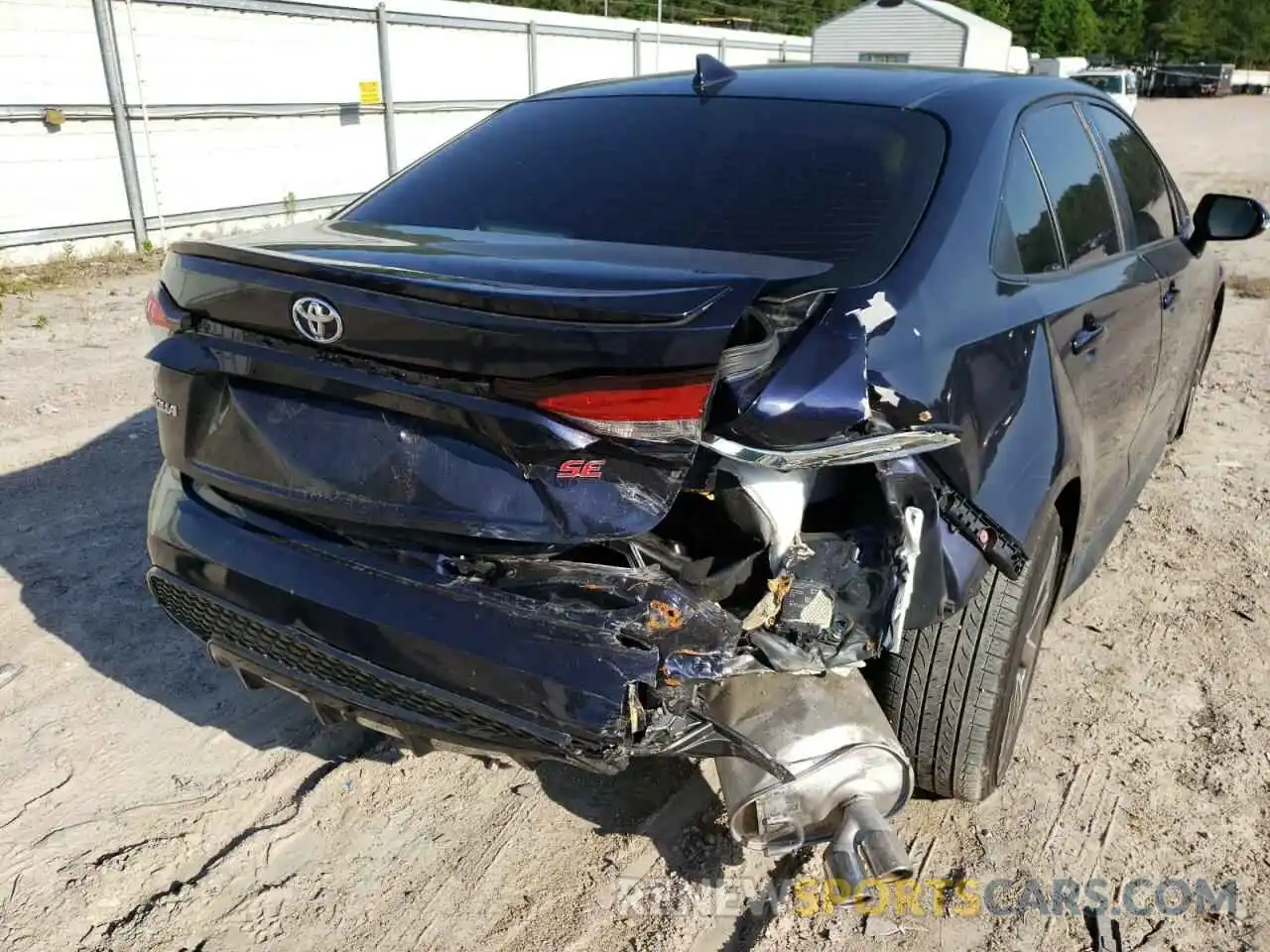 4 Photograph of a damaged car JTDP4MCE7MJ054669 TOYOTA COROLLA 2021