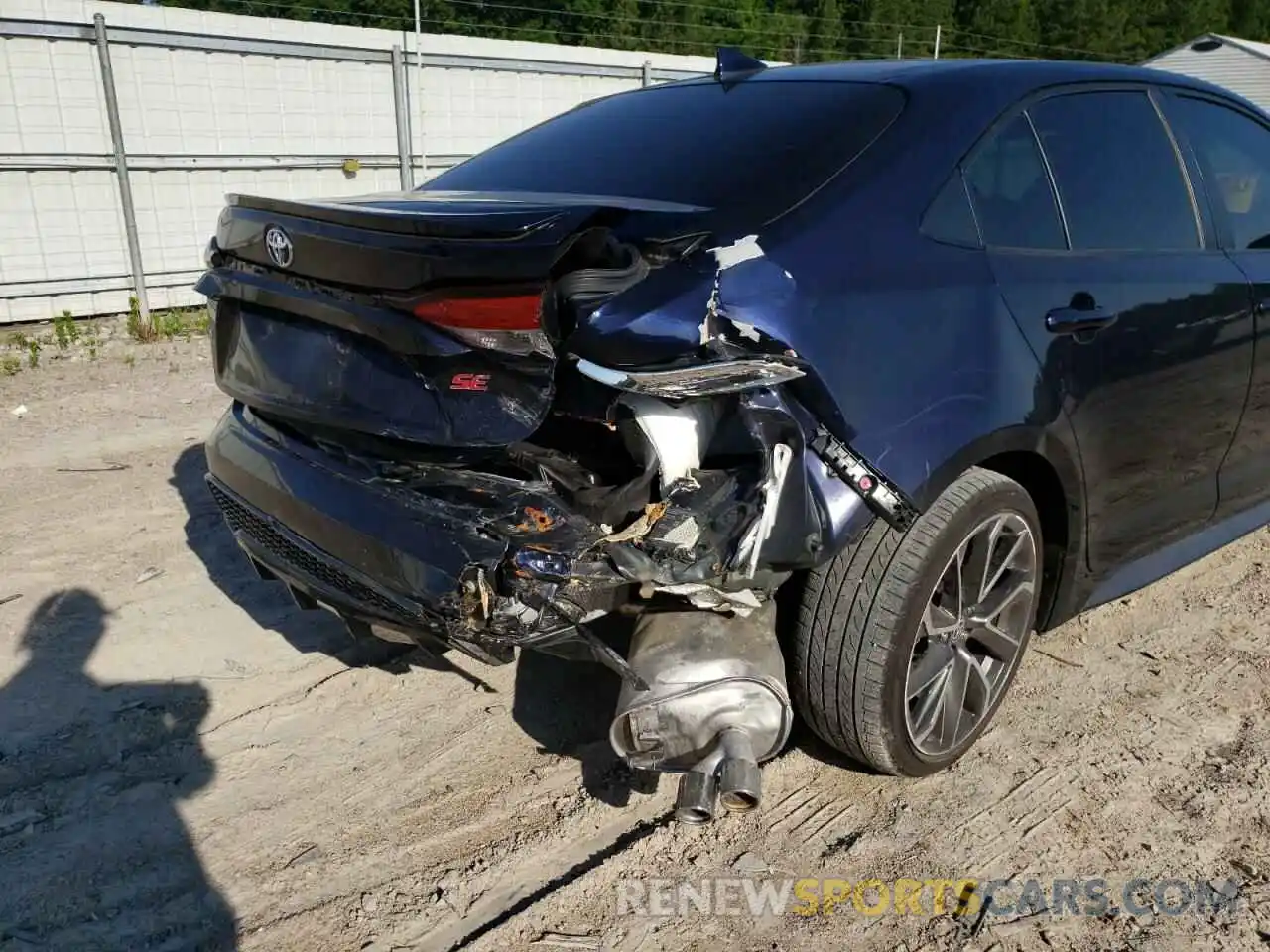 9 Photograph of a damaged car JTDP4MCE7MJ054669 TOYOTA COROLLA 2021