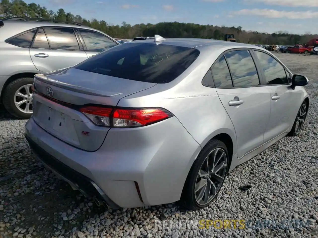 4 Photograph of a damaged car JTDP4MCE9MJ056049 TOYOTA COROLLA 2021