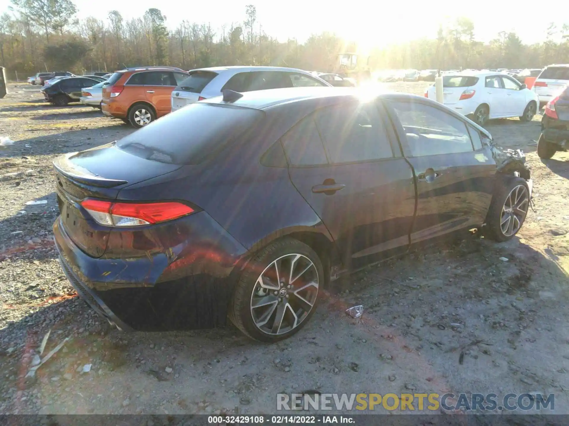 4 Photograph of a damaged car JTDP4MCEXMJ069814 TOYOTA COROLLA 2021