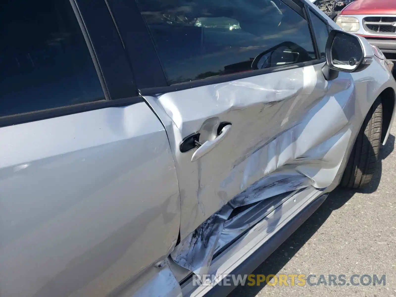 9 Photograph of a damaged car JTDS4MCE0MJ054409 TOYOTA COROLLA 2021