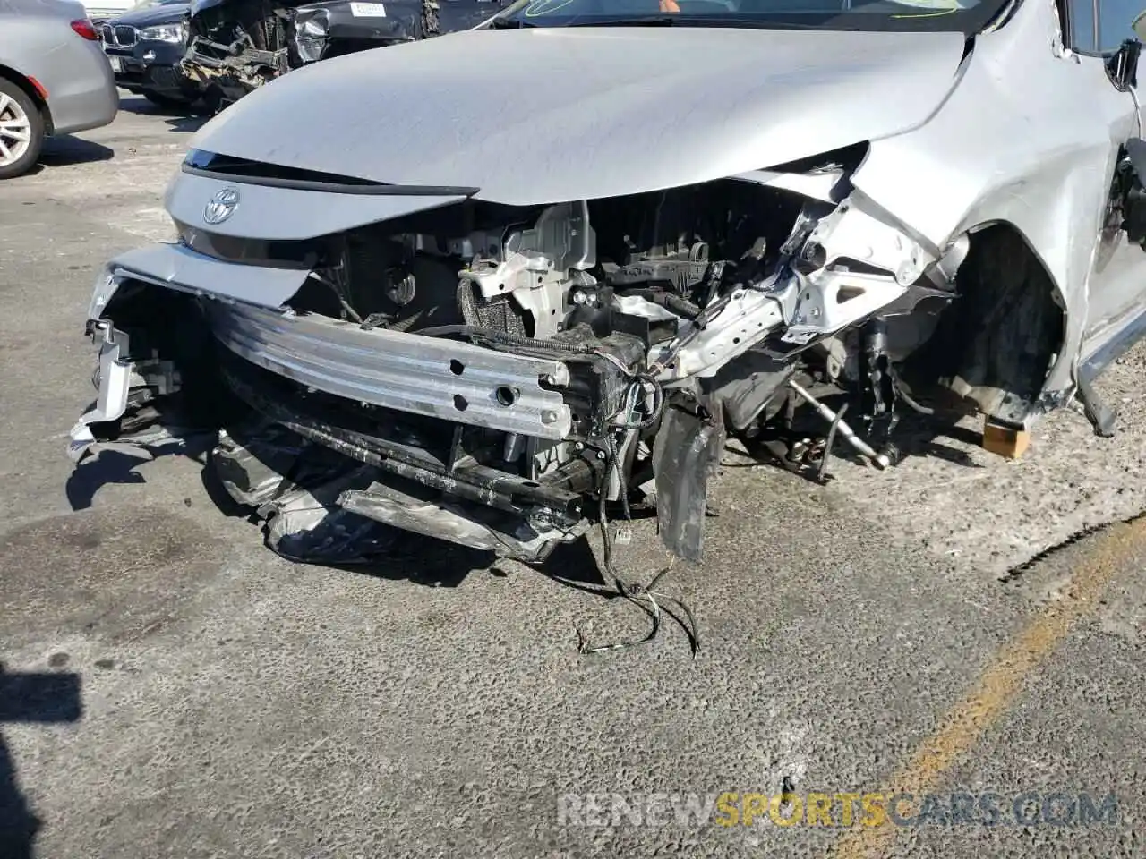 9 Photograph of a damaged car JTDS4MCE0MJ066110 TOYOTA COROLLA 2021