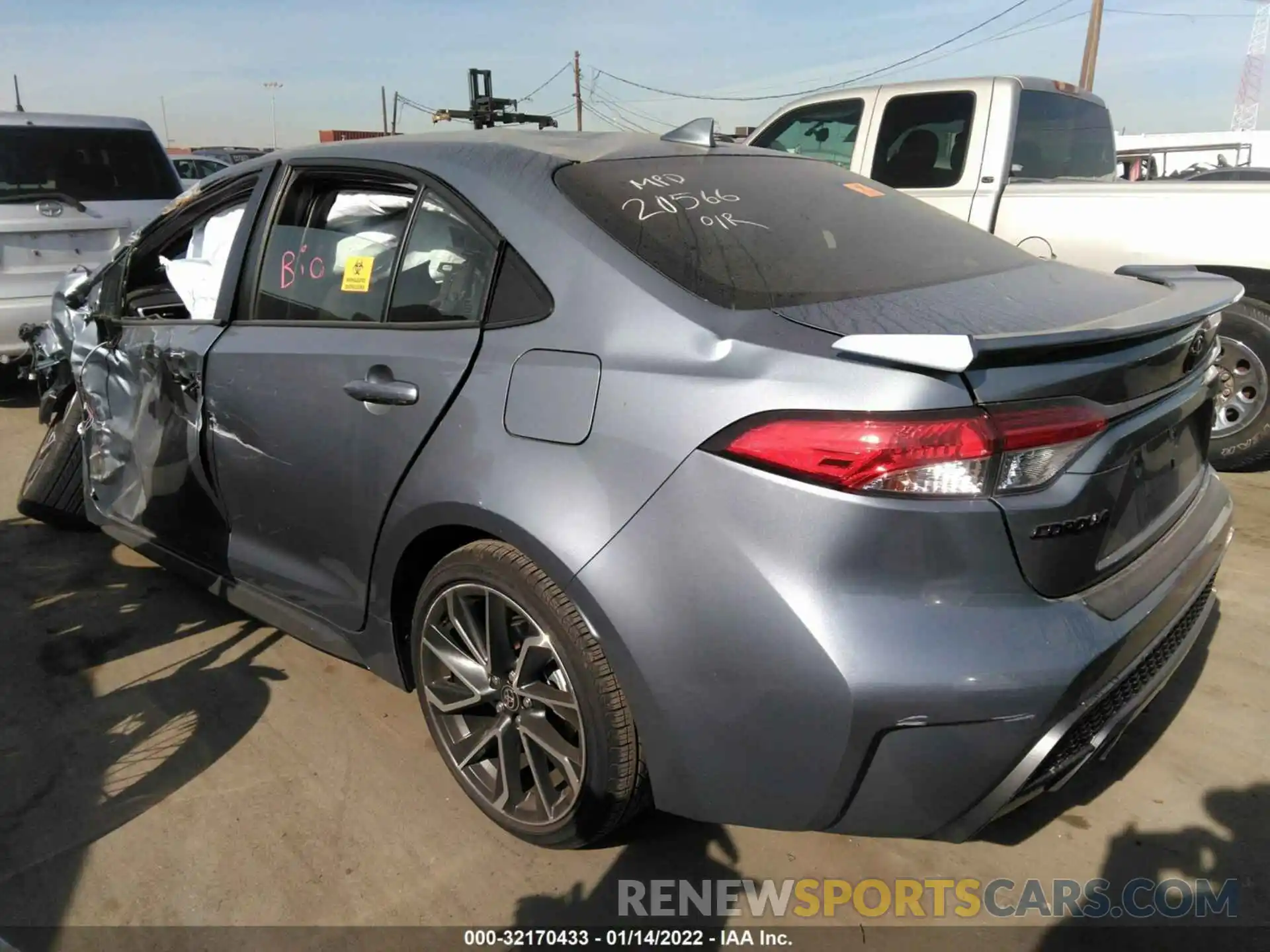 3 Photograph of a damaged car JTDS4MCE0MJ073686 TOYOTA COROLLA 2021