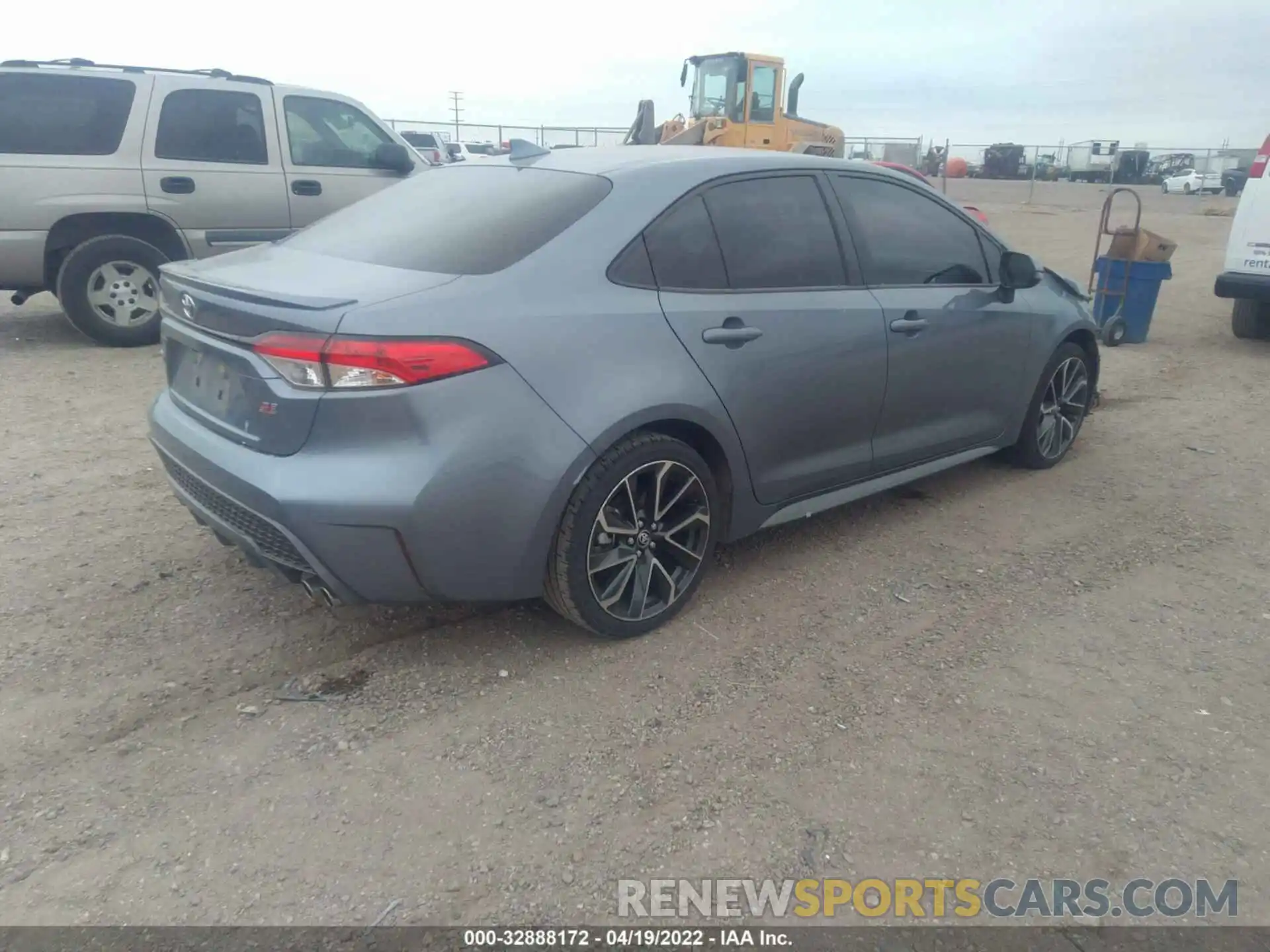 4 Photograph of a damaged car JTDS4MCE1MJ055567 TOYOTA COROLLA 2021