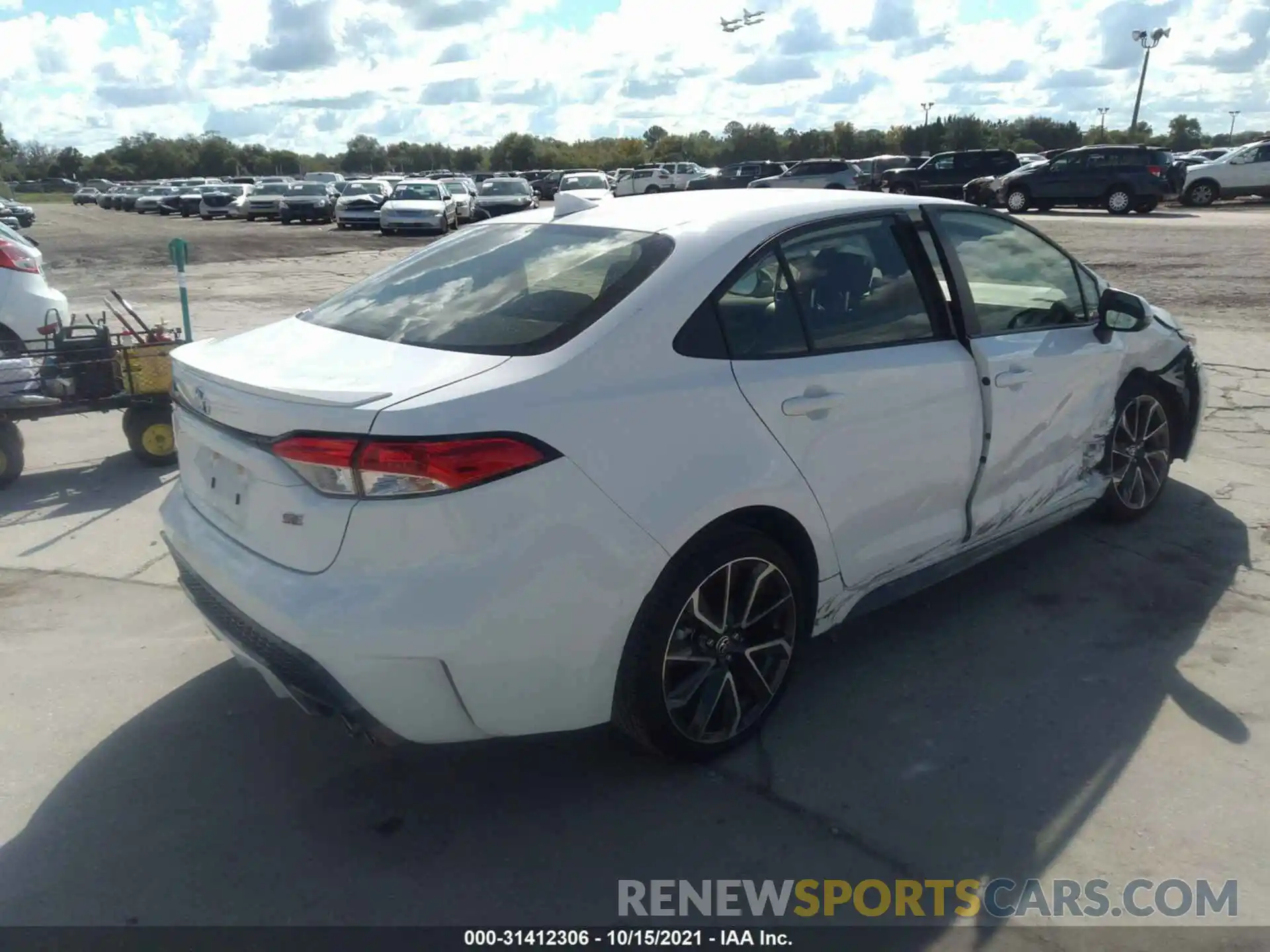 4 Photograph of a damaged car JTDS4MCE1MJ056864 TOYOTA COROLLA 2021