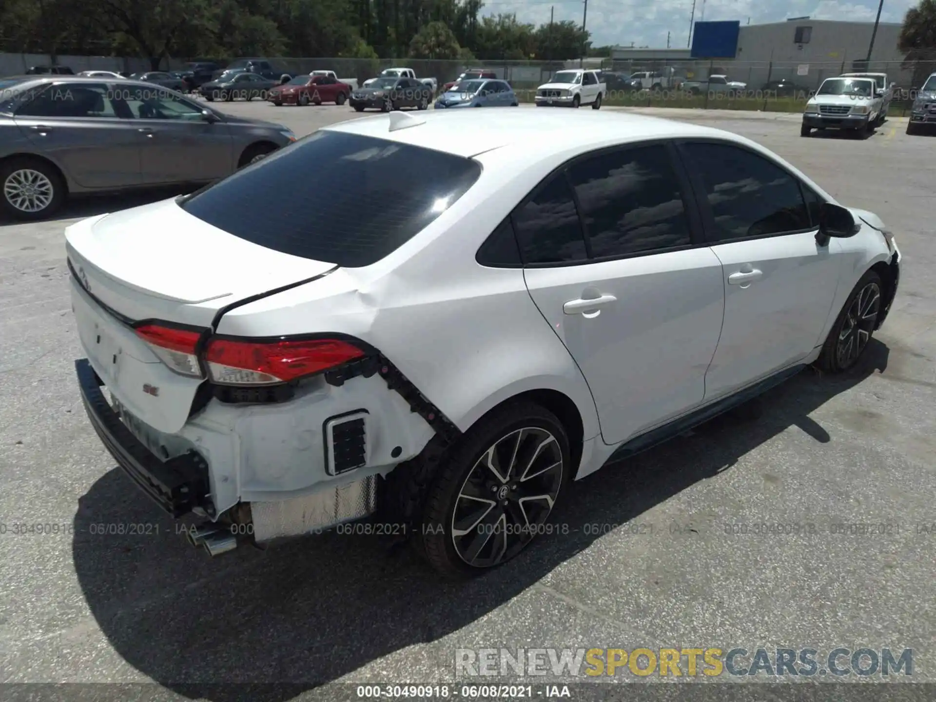 4 Photograph of a damaged car JTDS4MCE1MJ058808 TOYOTA COROLLA 2021