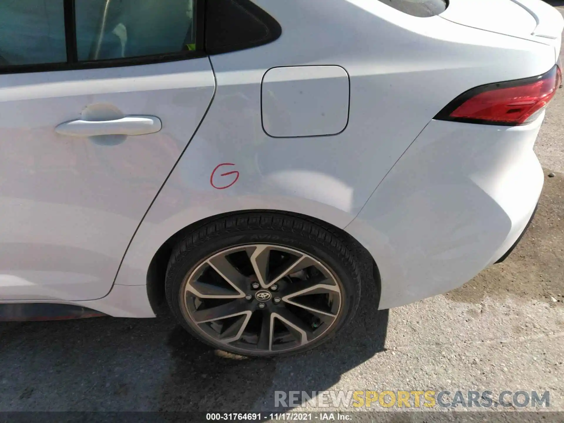 13 Photograph of a damaged car JTDS4MCE1MJ074216 TOYOTA COROLLA 2021