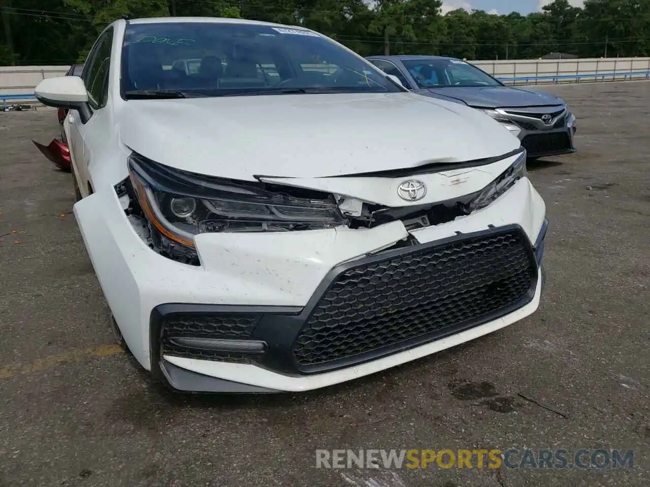 9 Photograph of a damaged car JTDS4MCE2MJ058686 TOYOTA COROLLA 2021