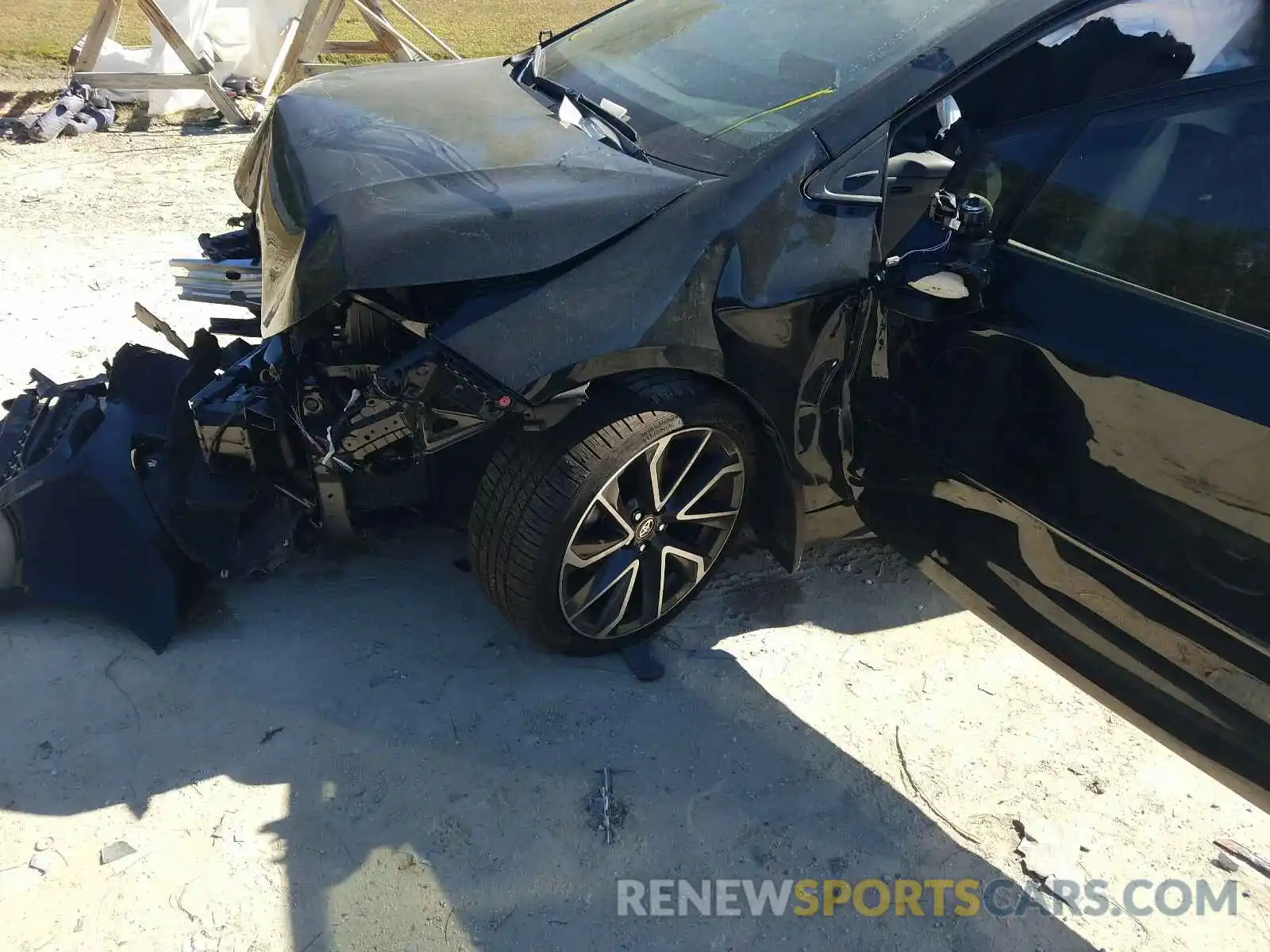 9 Photograph of a damaged car JTDS4MCE2MJ060647 TOYOTA COROLLA 2021