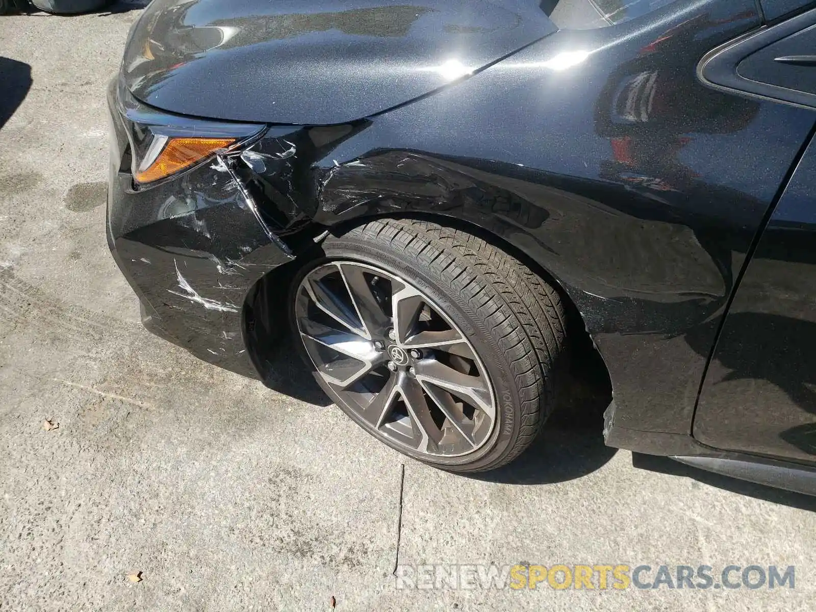 9 Photograph of a damaged car JTDS4MCE2MJ072264 TOYOTA COROLLA 2021