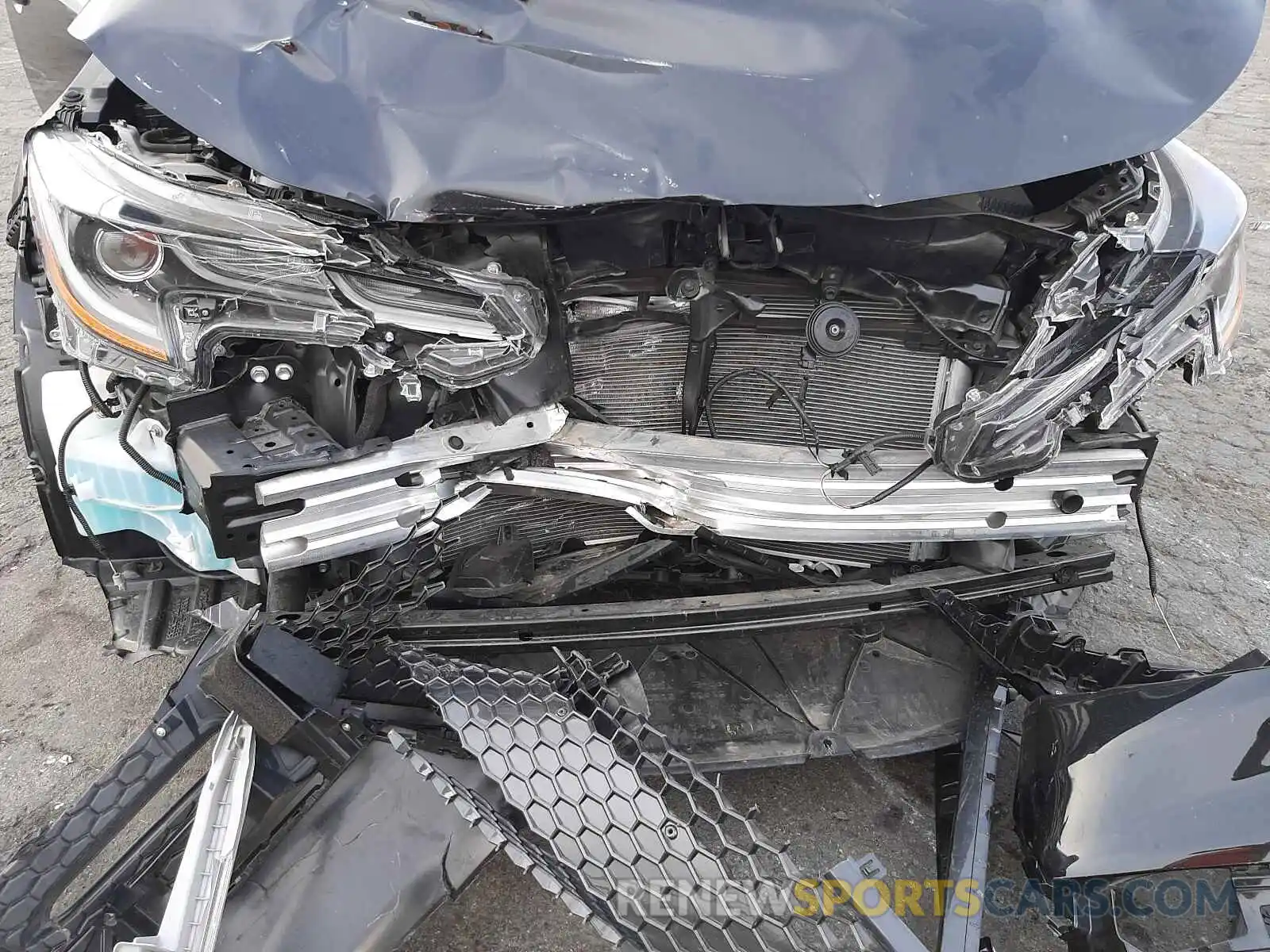 9 Photograph of a damaged car JTDS4MCE3MJ074315 TOYOTA COROLLA 2021