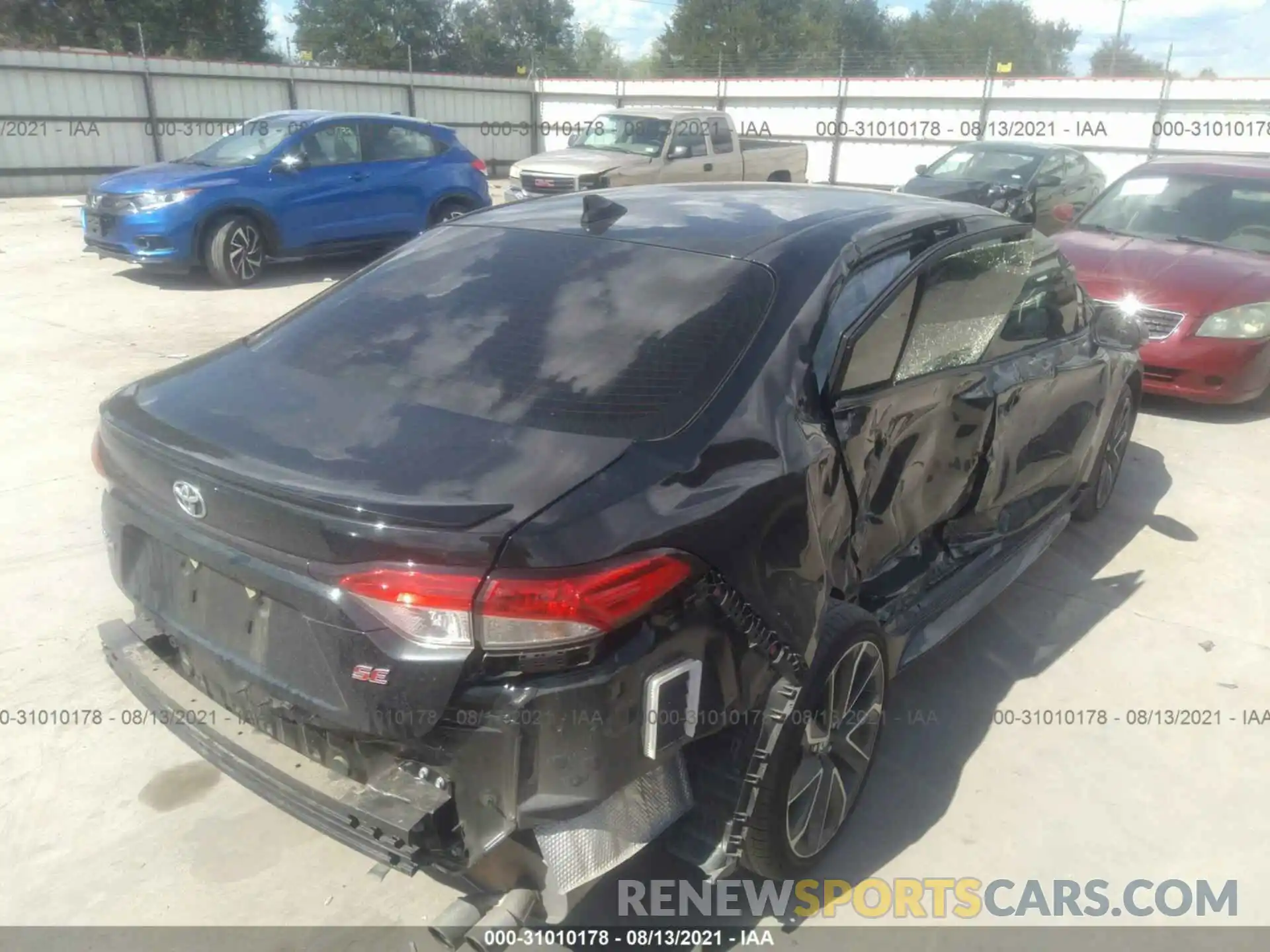 4 Photograph of a damaged car JTDS4MCE4MJ055773 TOYOTA COROLLA 2021