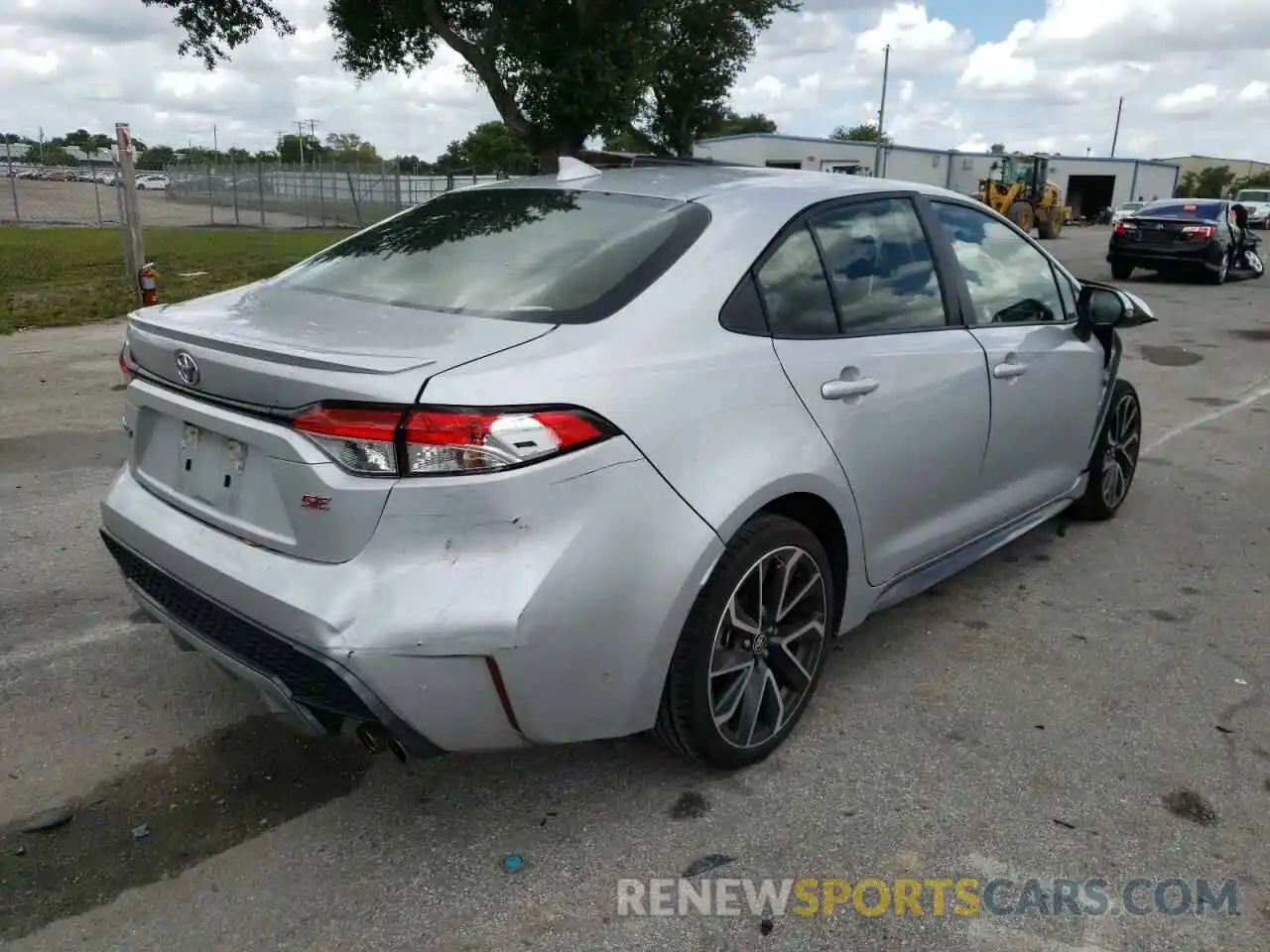 4 Photograph of a damaged car JTDS4MCE4MJ070631 TOYOTA COROLLA 2021