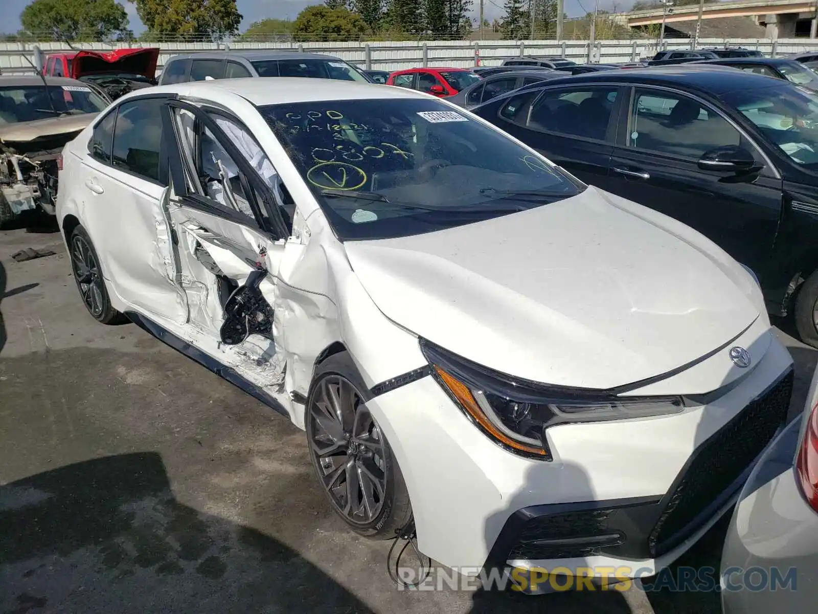 1 Photograph of a damaged car JTDS4MCE4MJ070807 TOYOTA COROLLA 2021