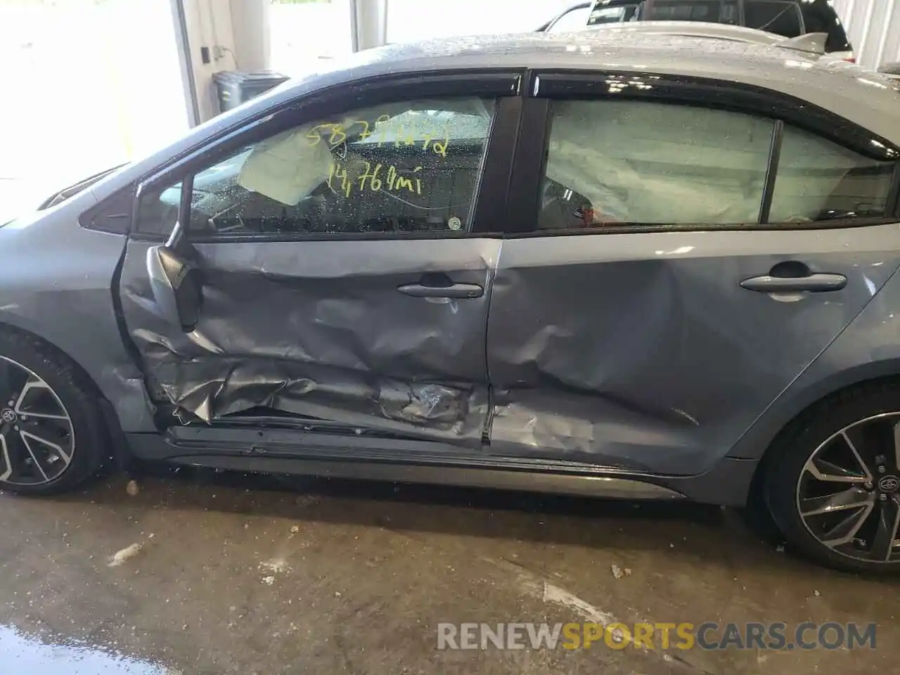 9 Photograph of a damaged car JTDS4MCE4MJ076669 TOYOTA COROLLA 2021