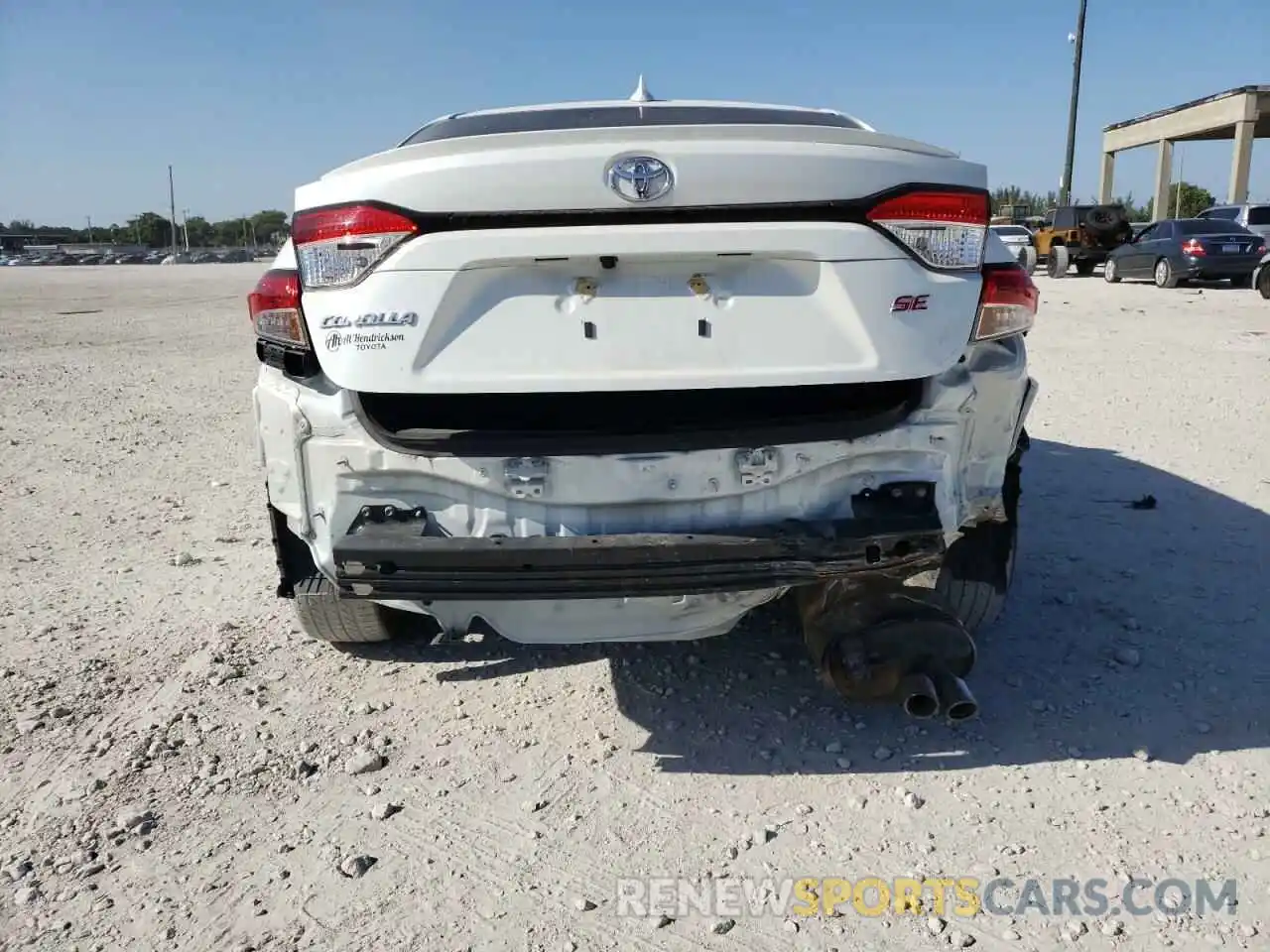 9 Photograph of a damaged car JTDS4MCE5MJ057631 TOYOTA COROLLA 2021