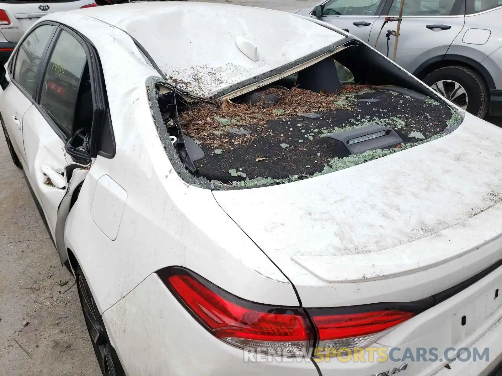 9 Photograph of a damaged car JTDS4MCE5MJ063493 TOYOTA COROLLA 2021