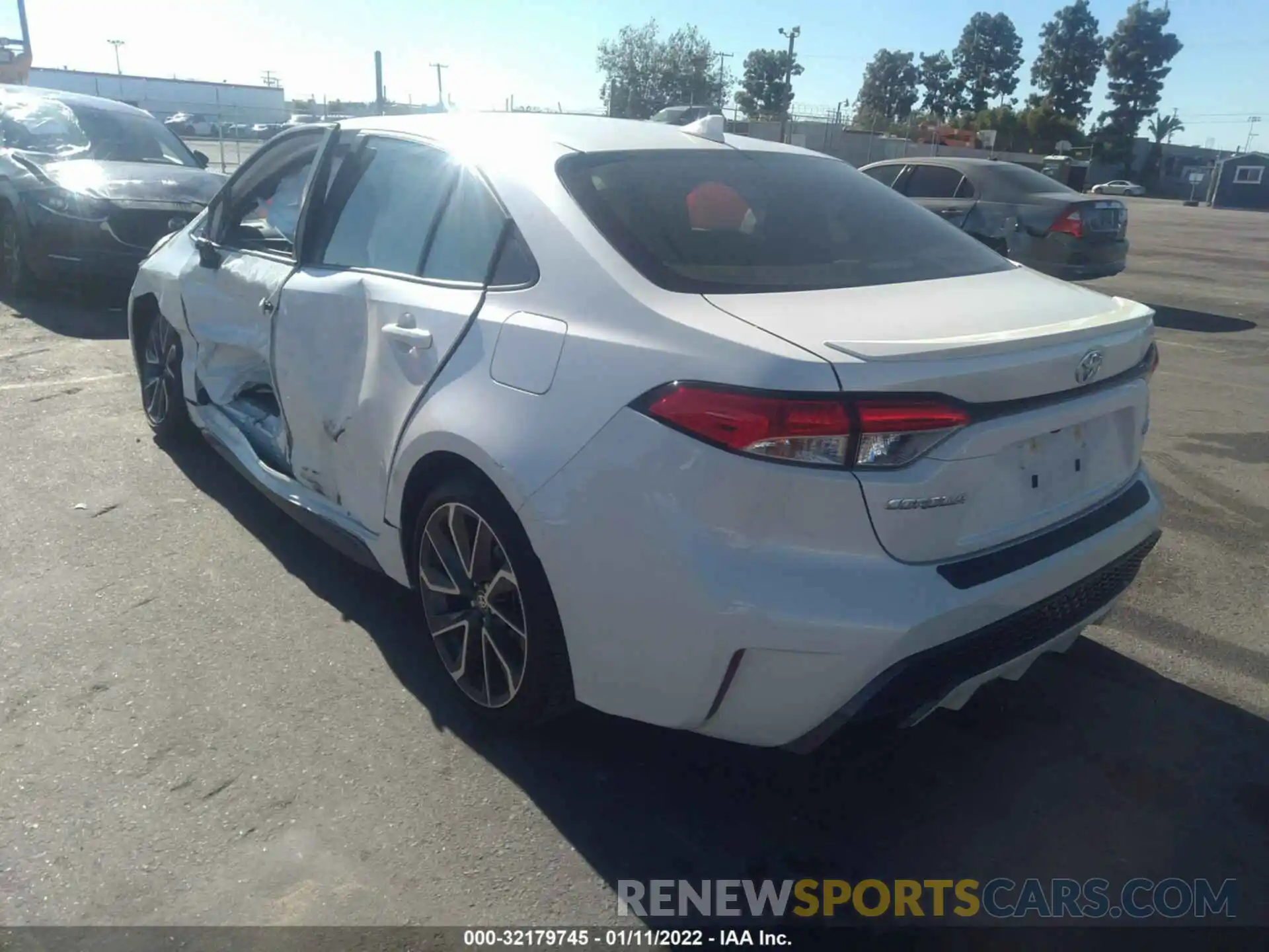 3 Photograph of a damaged car JTDS4MCE5MJ065986 TOYOTA COROLLA 2021