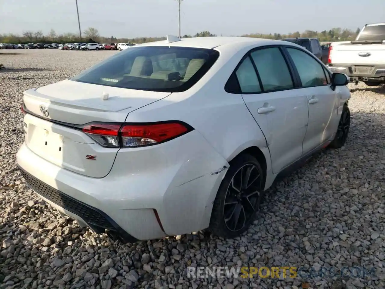 4 Photograph of a damaged car JTDS4MCE5MJ068435 TOYOTA COROLLA 2021