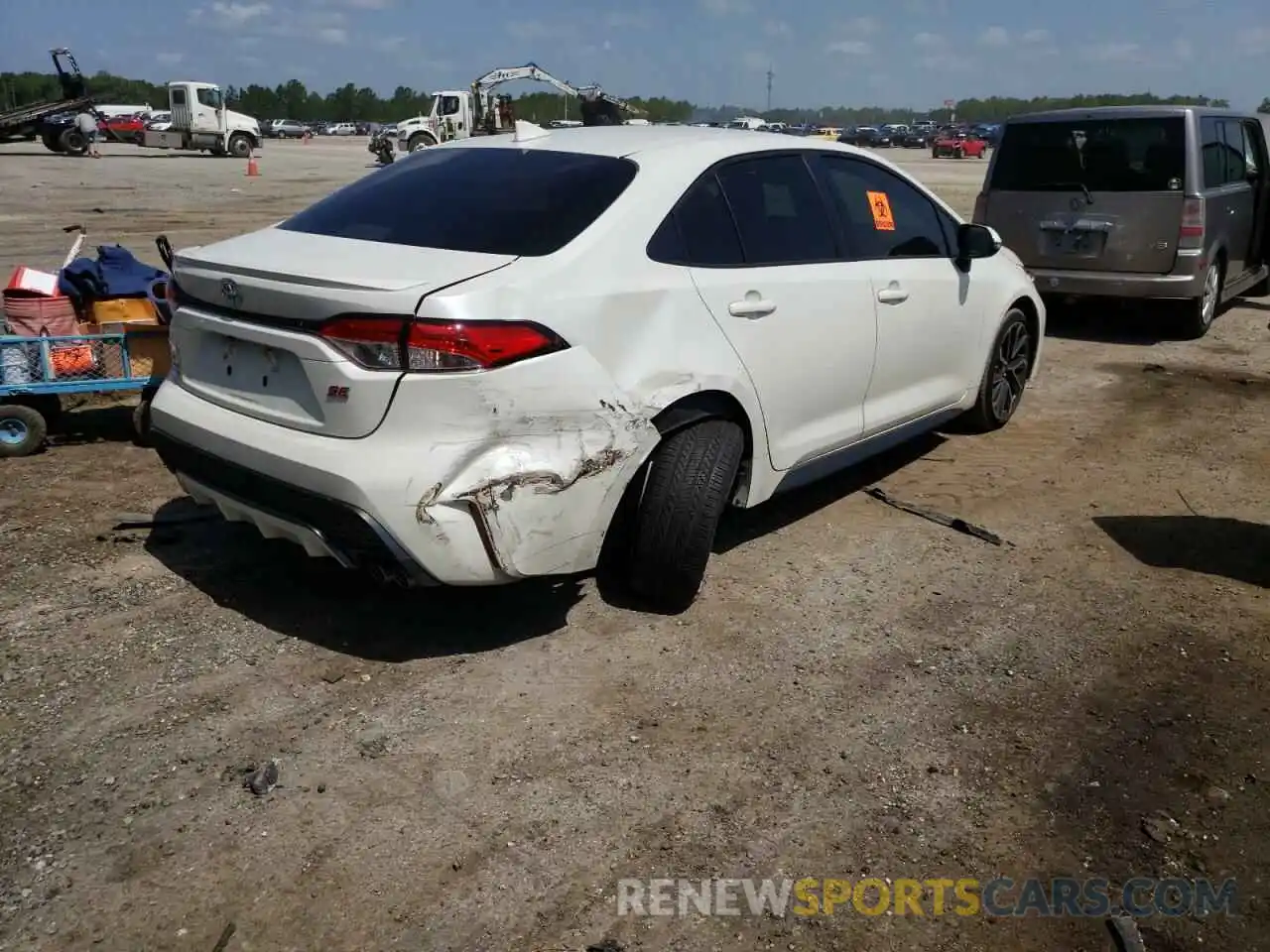 4 Photograph of a damaged car JTDS4MCE5MJ079595 TOYOTA COROLLA 2021