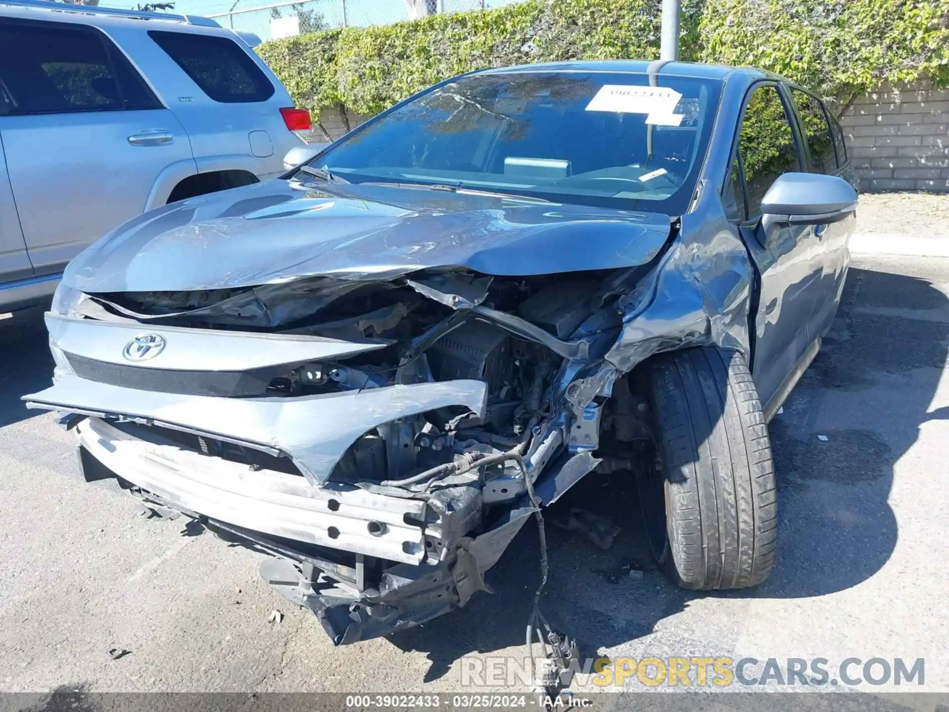 18 Photograph of a damaged car JTDS4MCE6MJ061672 TOYOTA COROLLA 2021