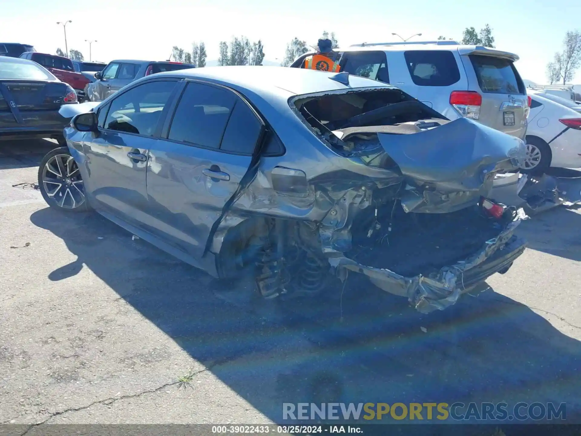 3 Photograph of a damaged car JTDS4MCE6MJ061672 TOYOTA COROLLA 2021