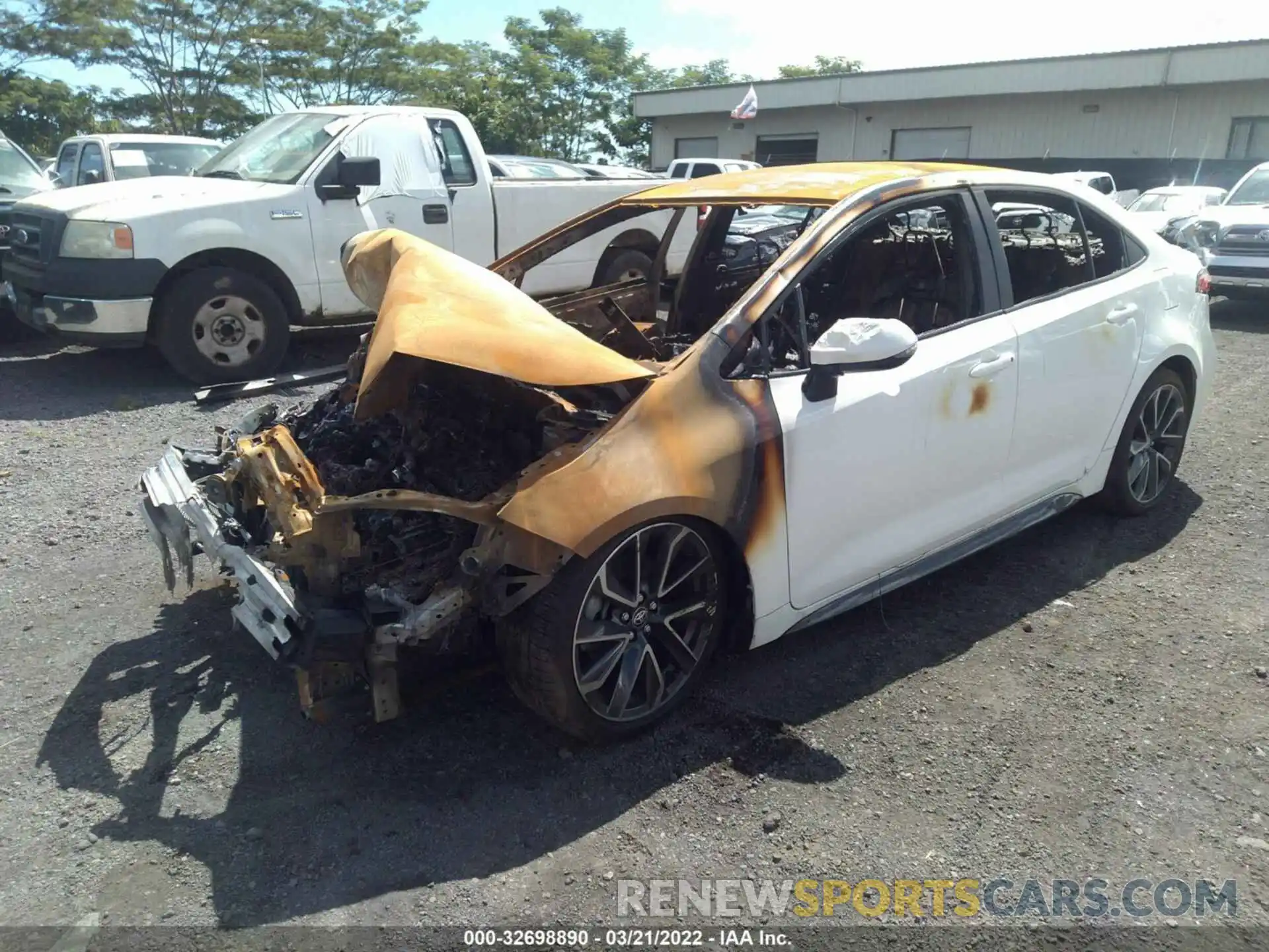 2 Photograph of a damaged car JTDS4MCE6MJ068055 TOYOTA COROLLA 2021