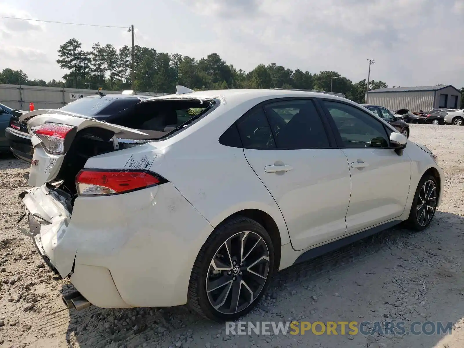 4 Photograph of a damaged car JTDS4MCE7MJ056965 TOYOTA COROLLA 2021