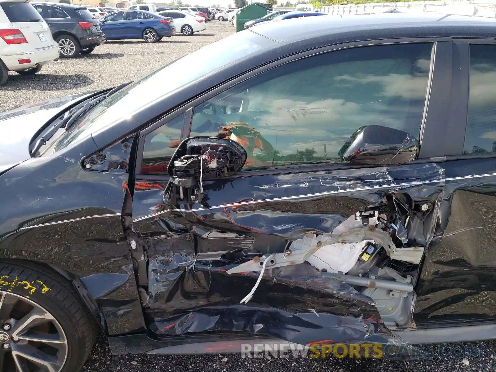 9 Photograph of a damaged car JTDS4MCE7MJ059963 TOYOTA COROLLA 2021