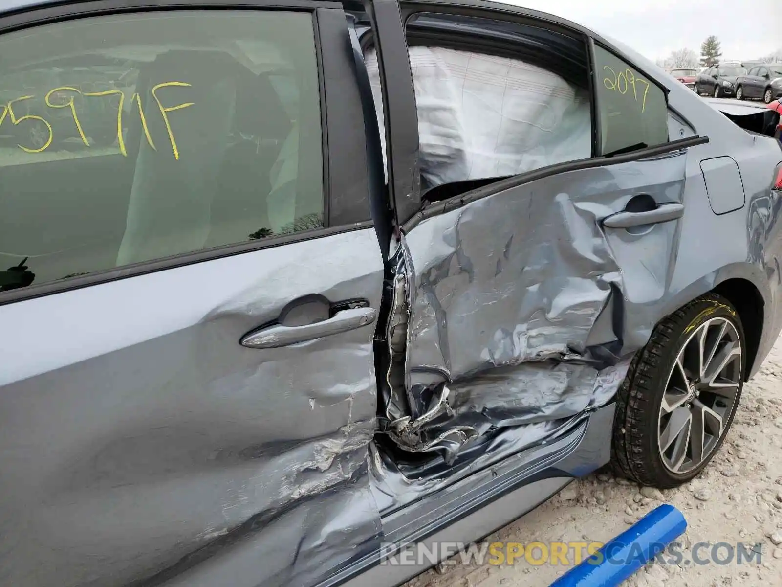 9 Photograph of a damaged car JTDS4MCE7MJ060952 TOYOTA COROLLA 2021