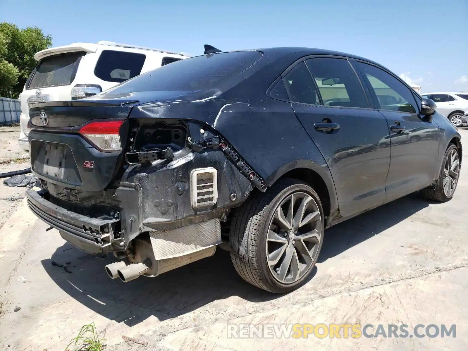 4 Photograph of a damaged car JTDS4MCE7MJ062491 TOYOTA COROLLA 2021